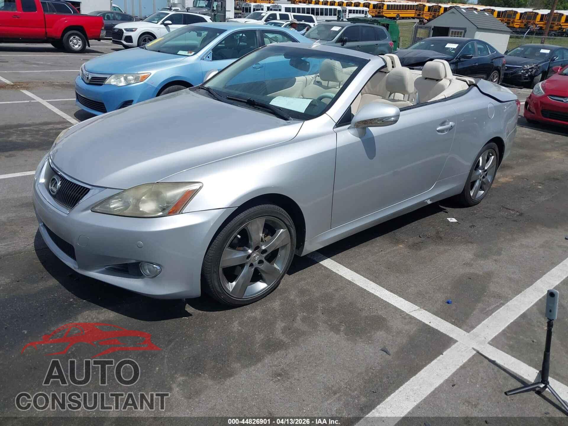 LEXUS IS 250C 2010 - JTHFF2C2XA2513858