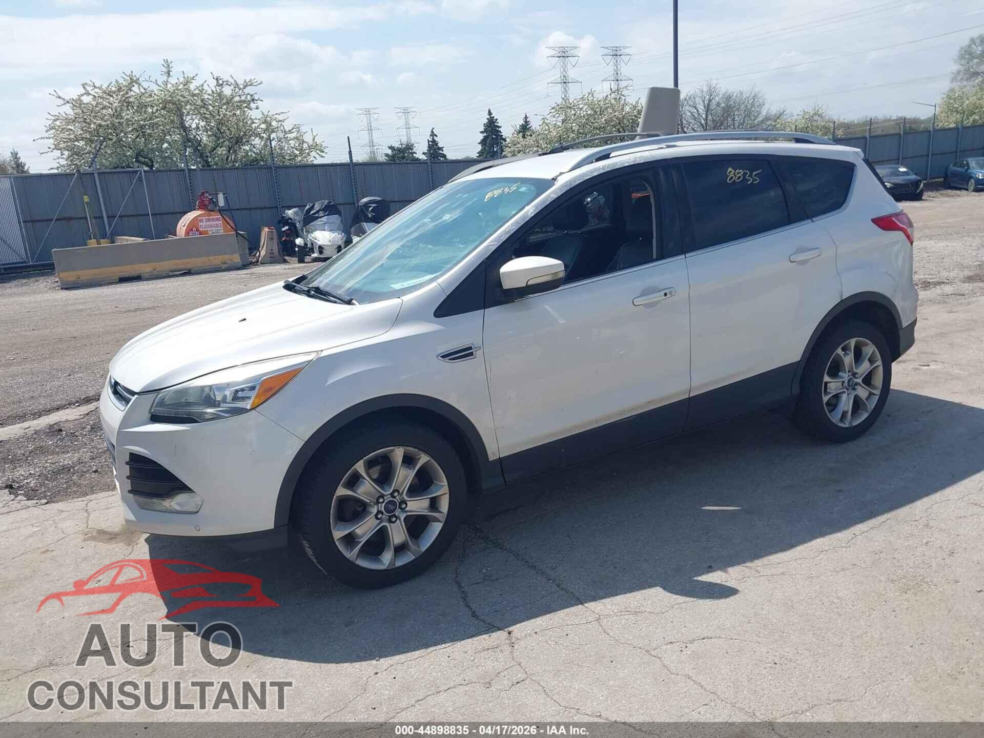 FORD ESCAPE 2014 - 1FMCU9J98EUE51028