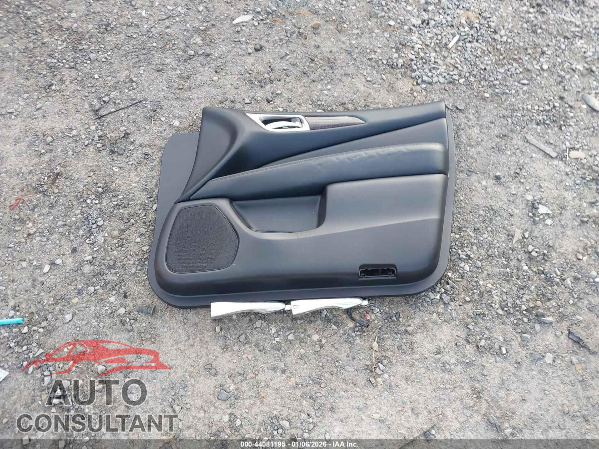 NISSAN PATHFINDER 2014 - 5N1AR2MM4EC691361