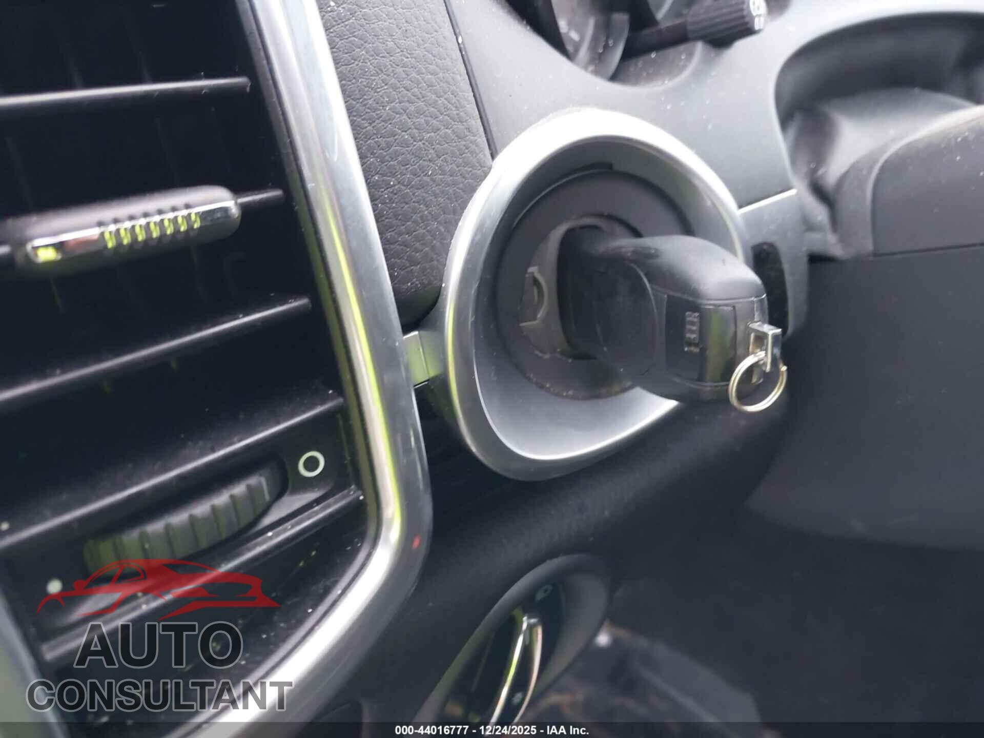 PORSCHE CAYENNE 2016 - WP1AA2A22GLA04619