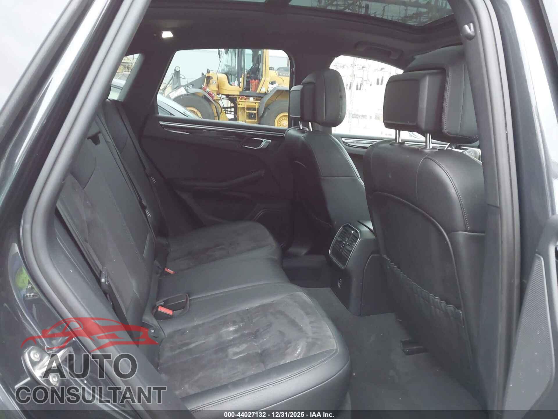PORSCHE MACAN 2021 - WP1AA2A56MLB16071