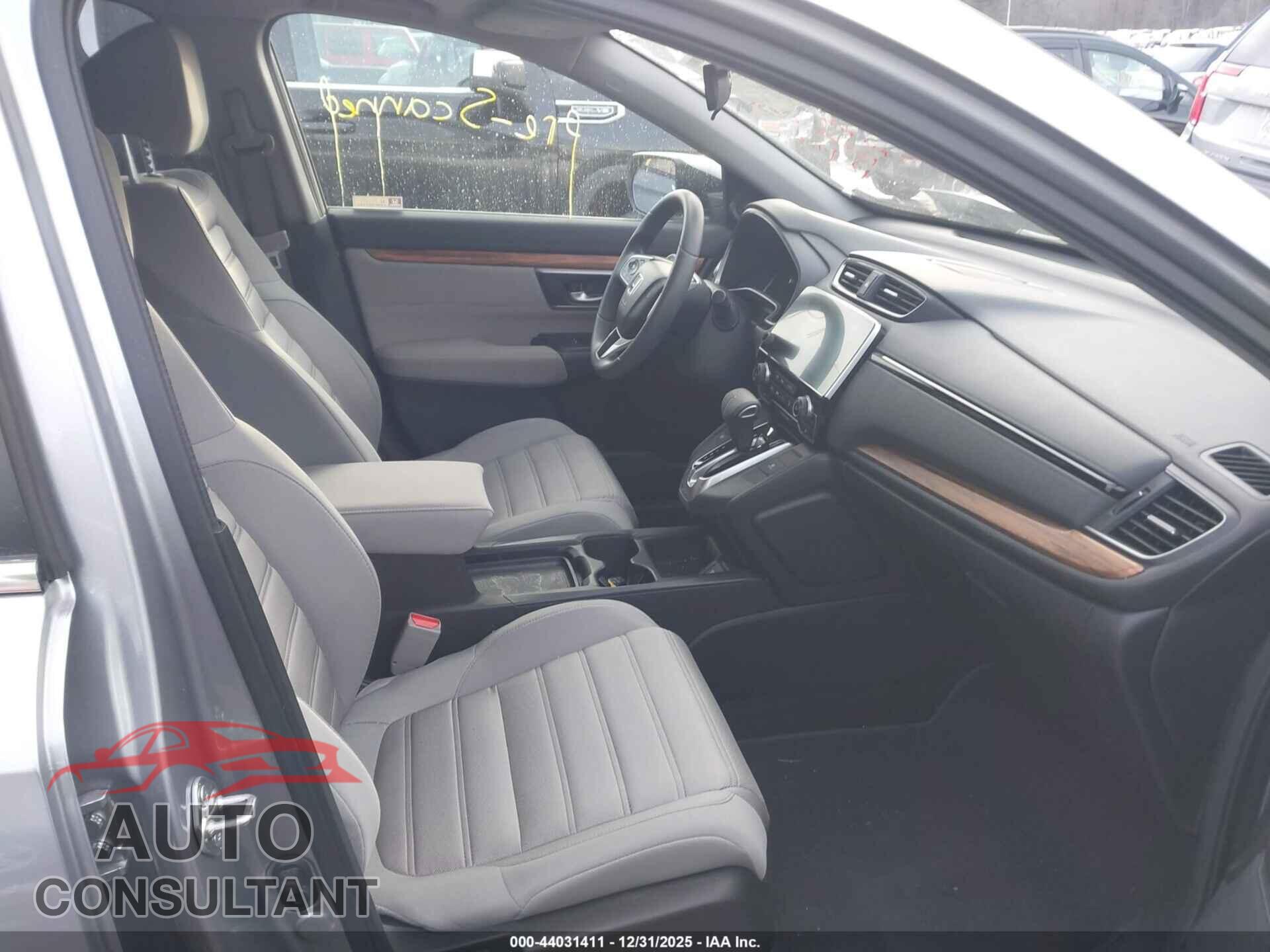 HONDA CR-V 2018 - 7FARW2H50JE024274