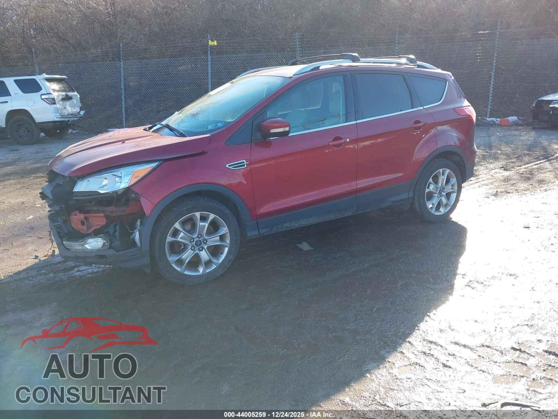 FORD ESCAPE 2014 - 1FMCU9JX1EUE07578