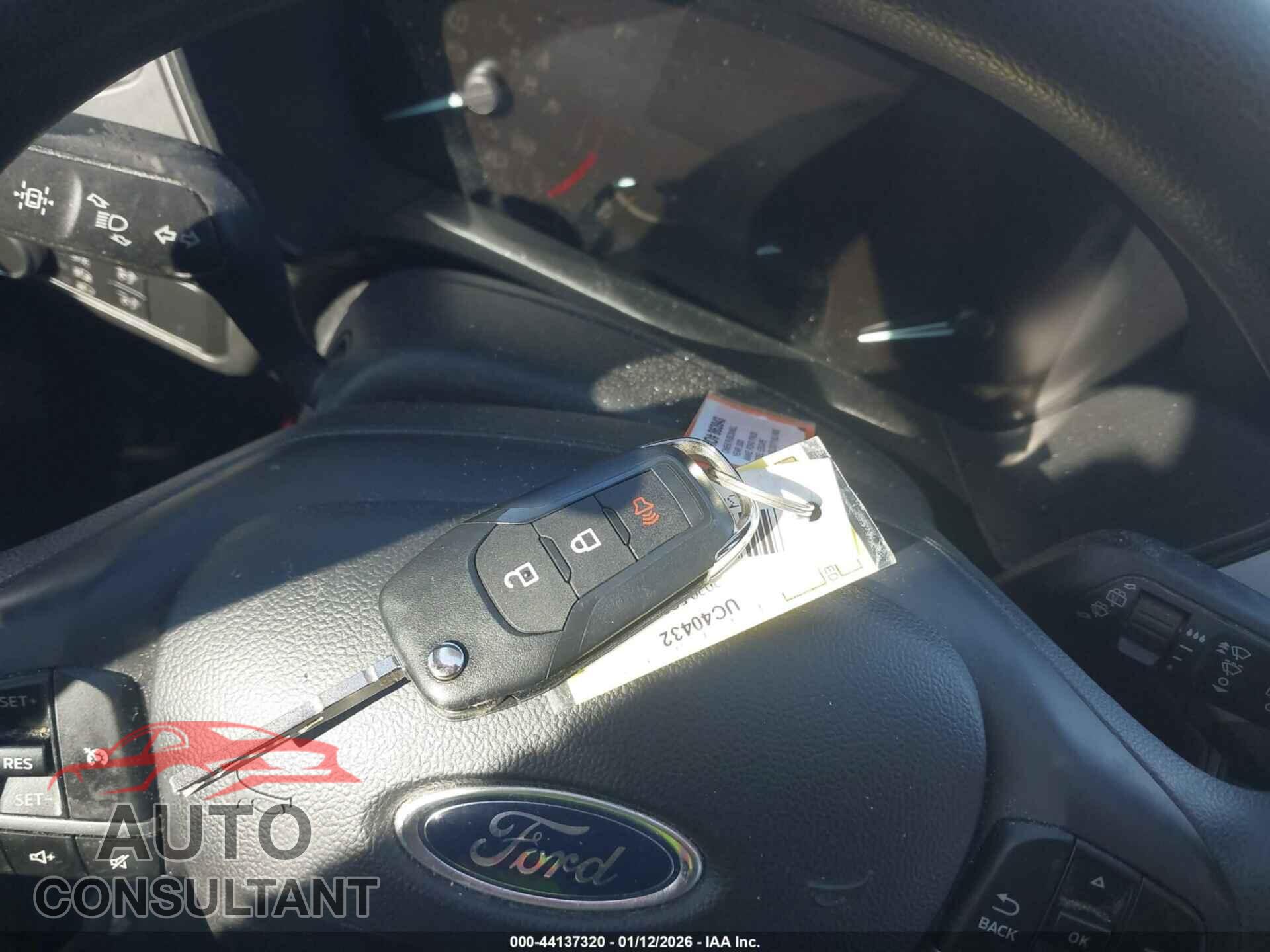 FORD ESCAPE 2020 - 1FMCU0F62LUC40432