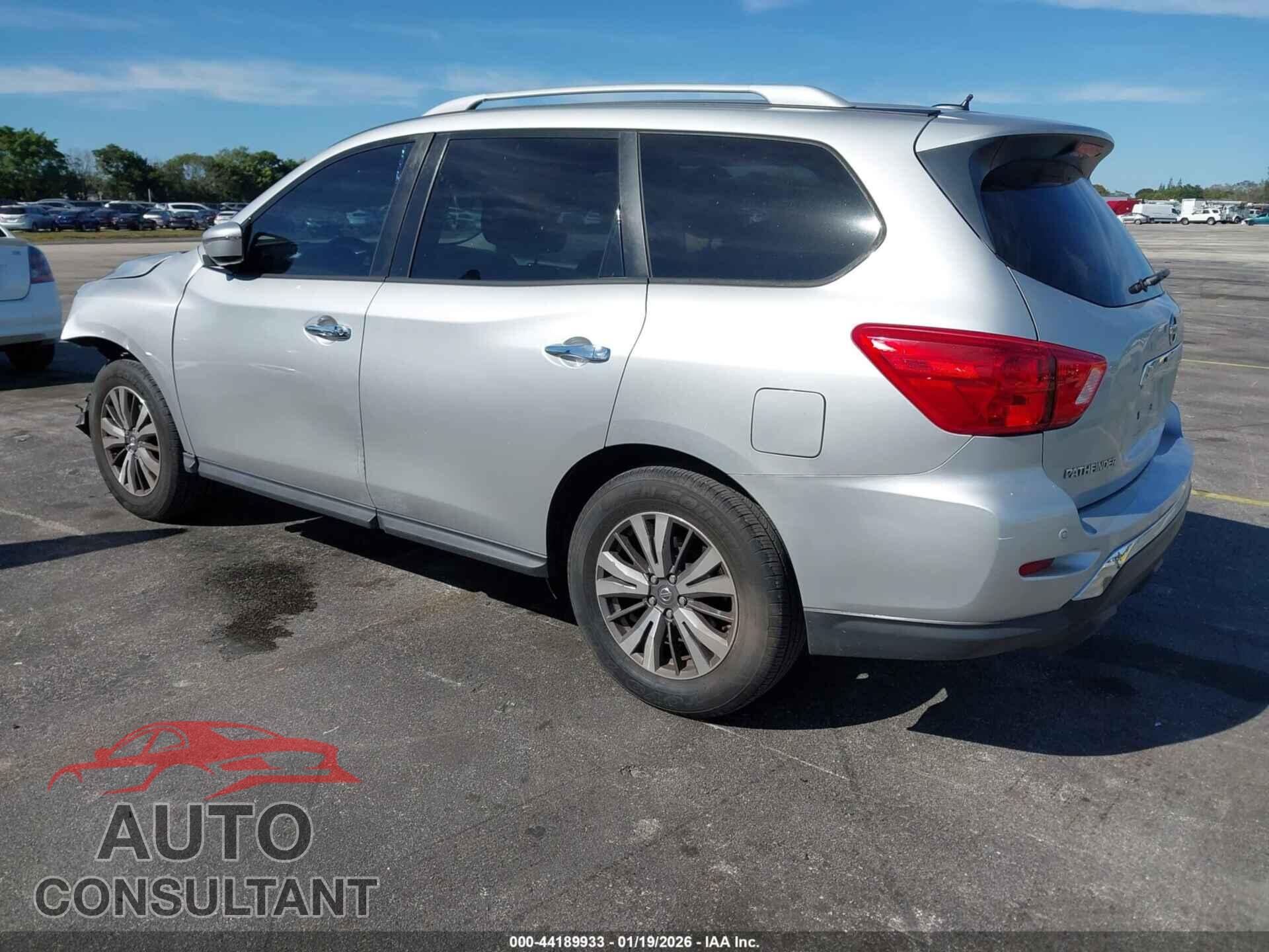 NISSAN PATHFINDER 2017 - 5N1DR2MN6HC662812