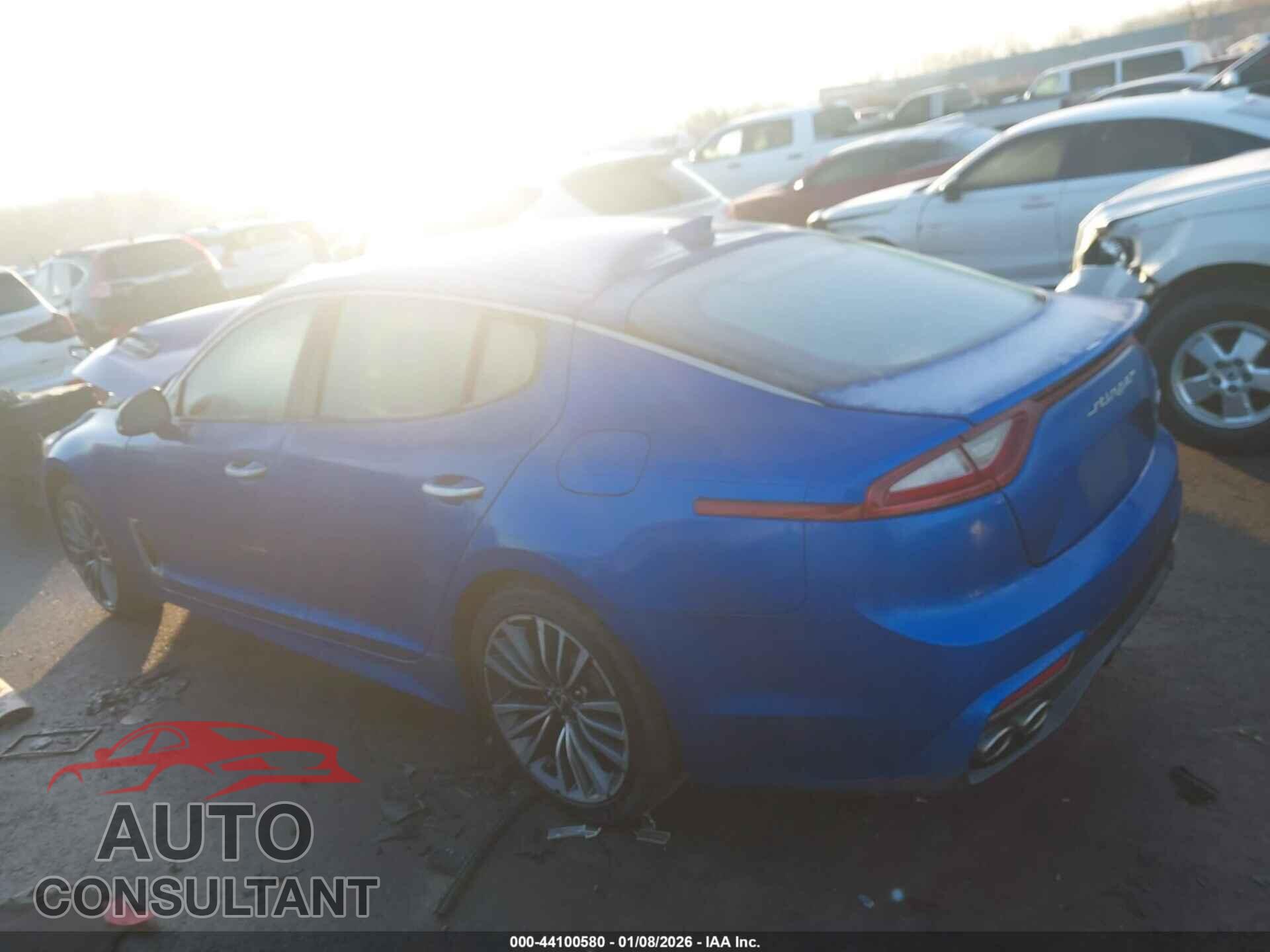 KIA STINGER 2018 - KNAE25LA8J6026455