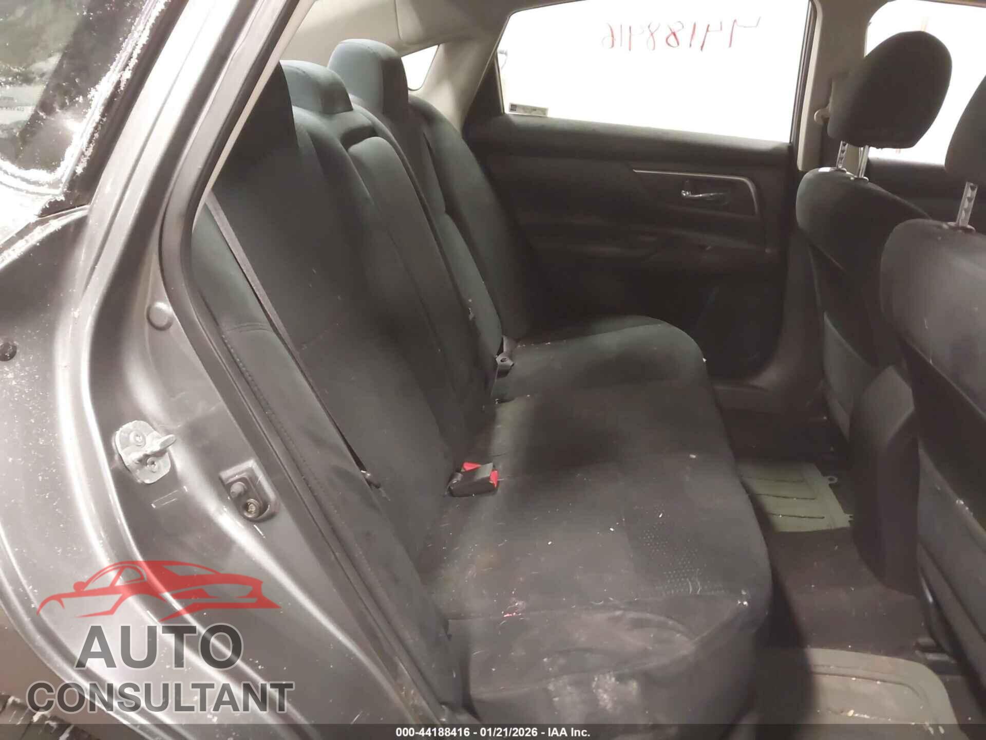 NISSAN ALTIMA 2015 - 1N4AL3AP1FC458023