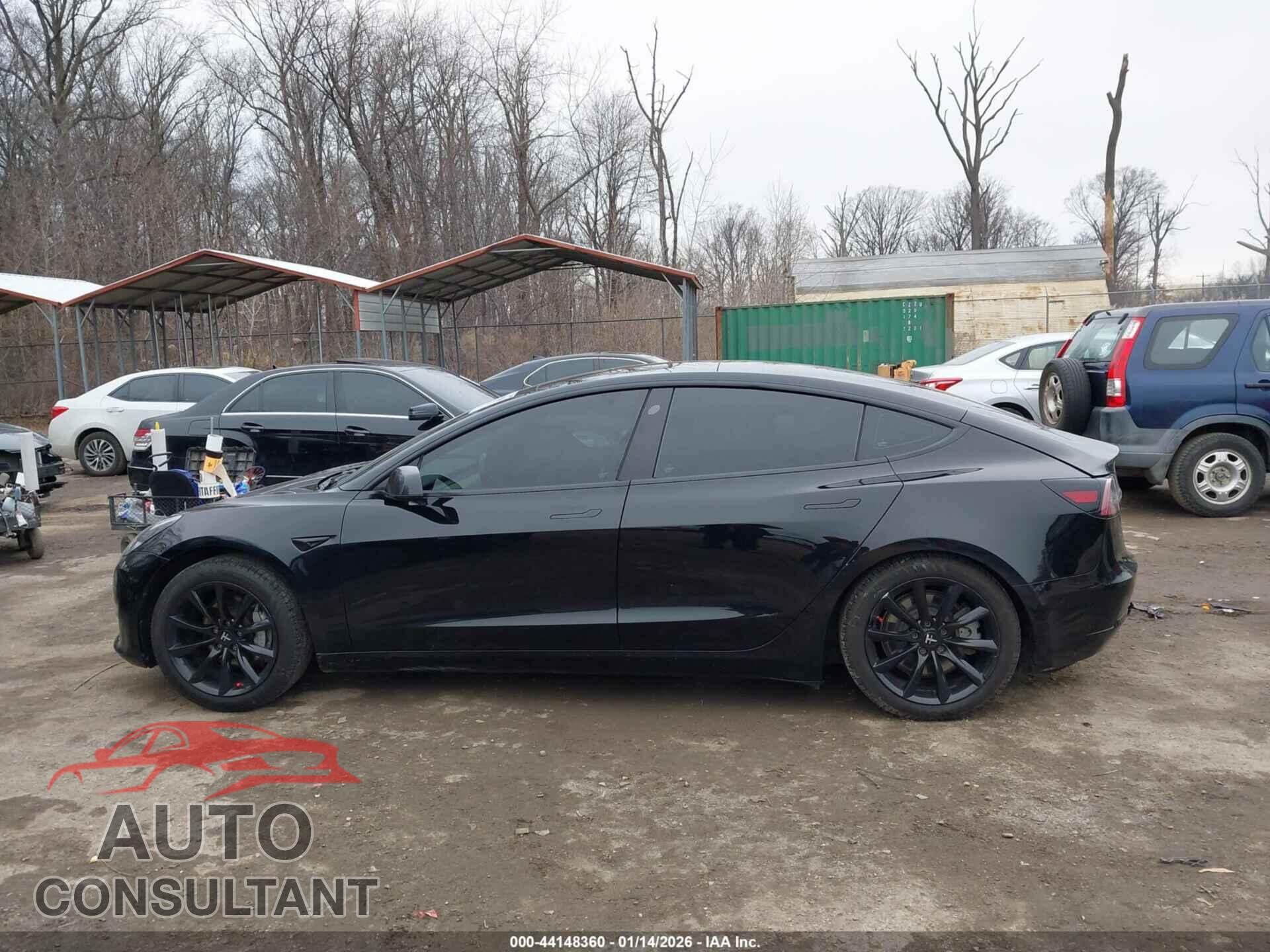 TESLA MODEL 3 2019 - 5YJ3E1EAXKF345563