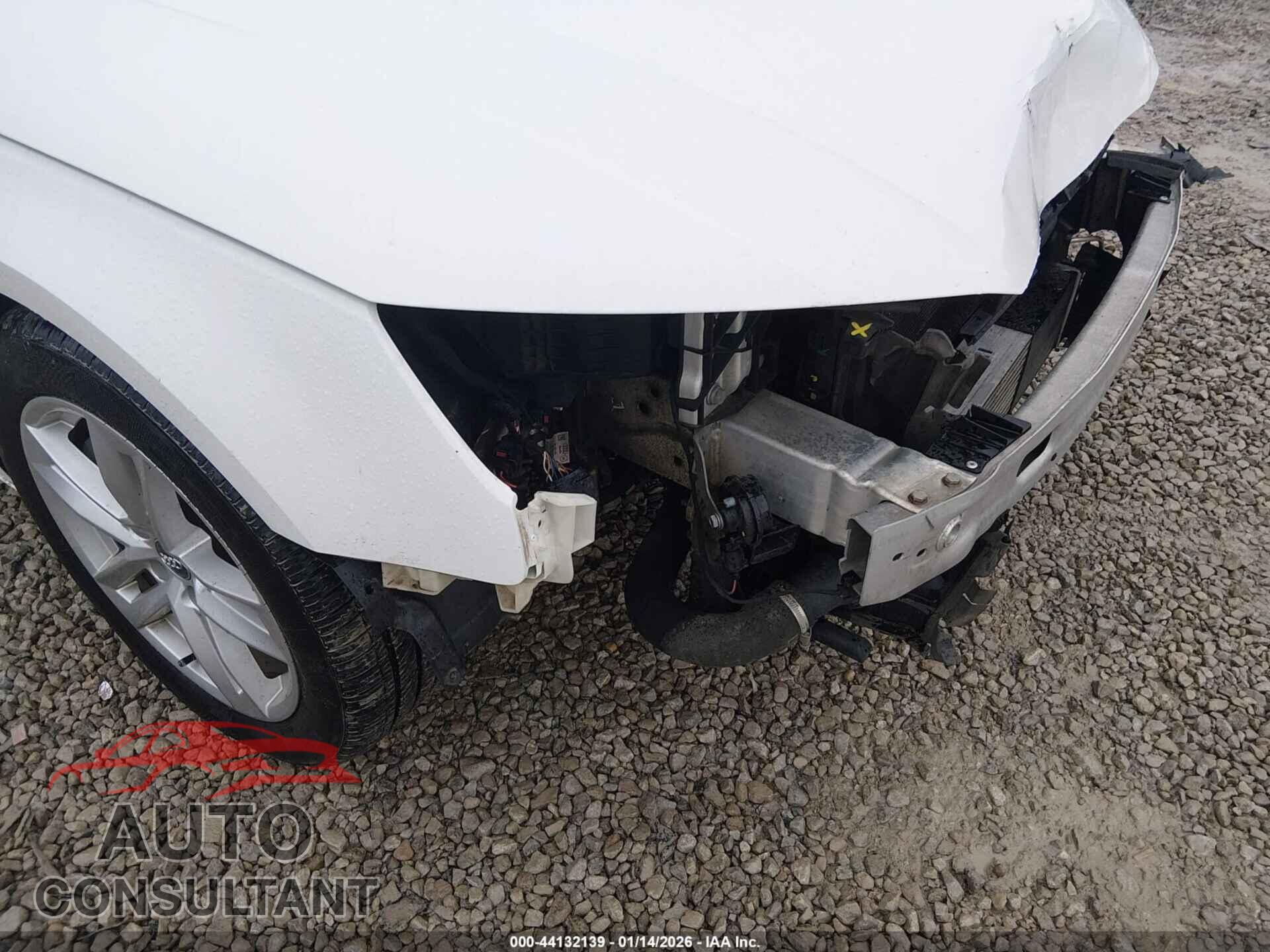 AUDI A4 2017 - WAUANAF43HN043510
