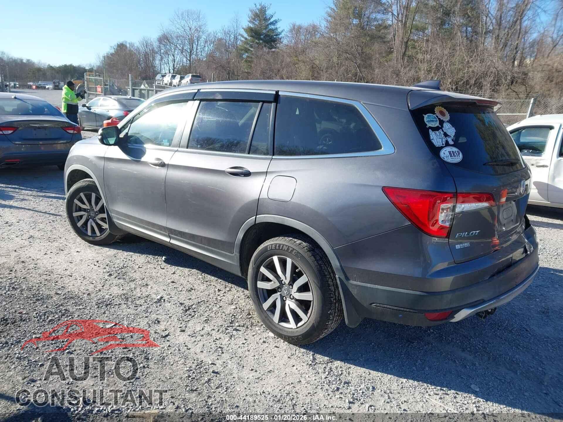 HONDA PILOT 2019 - 5FNYF6H5XKB035539