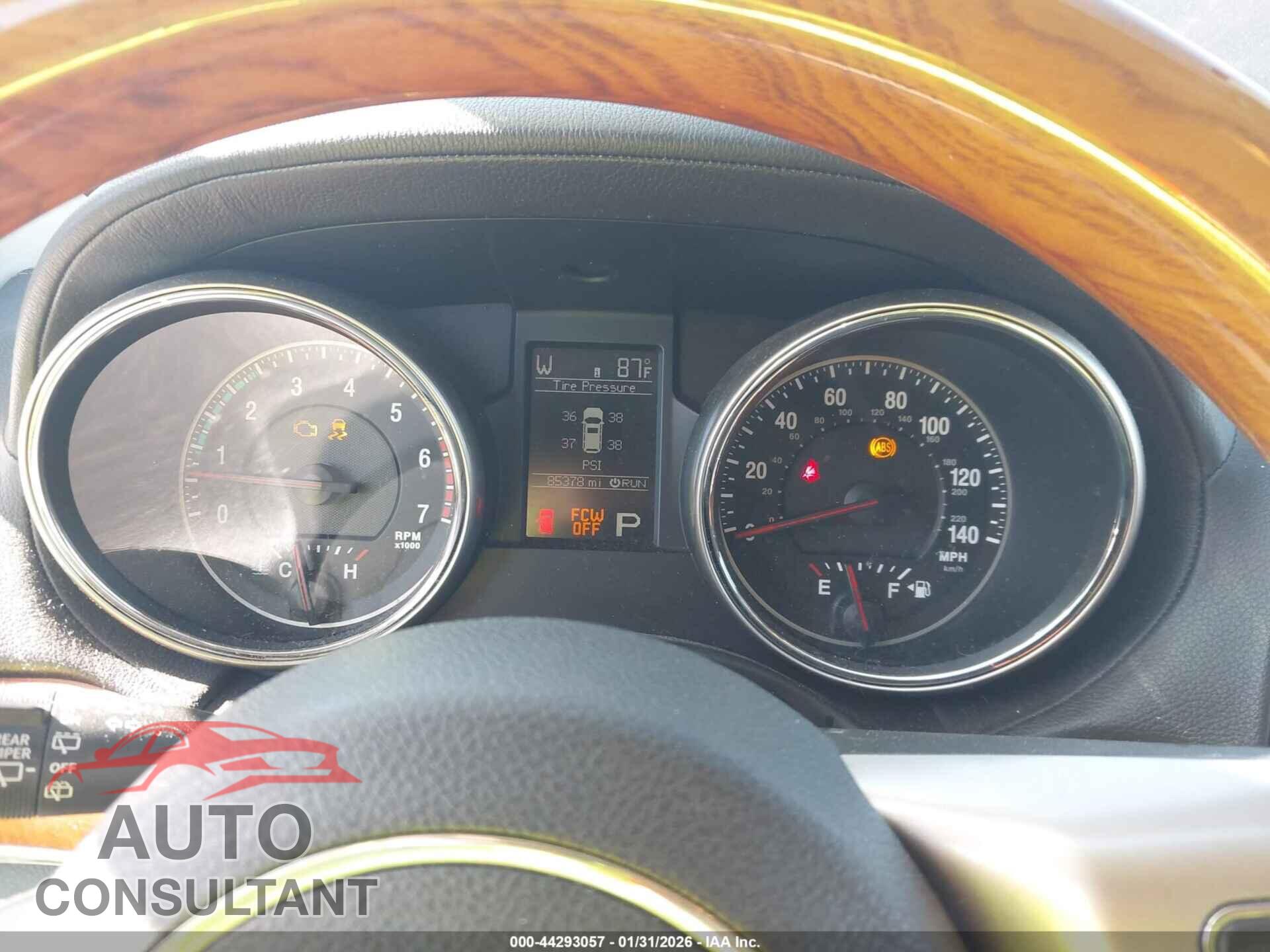 JEEP GRAND CHEROKEE 2013 - 1C4RJECT7DC637043