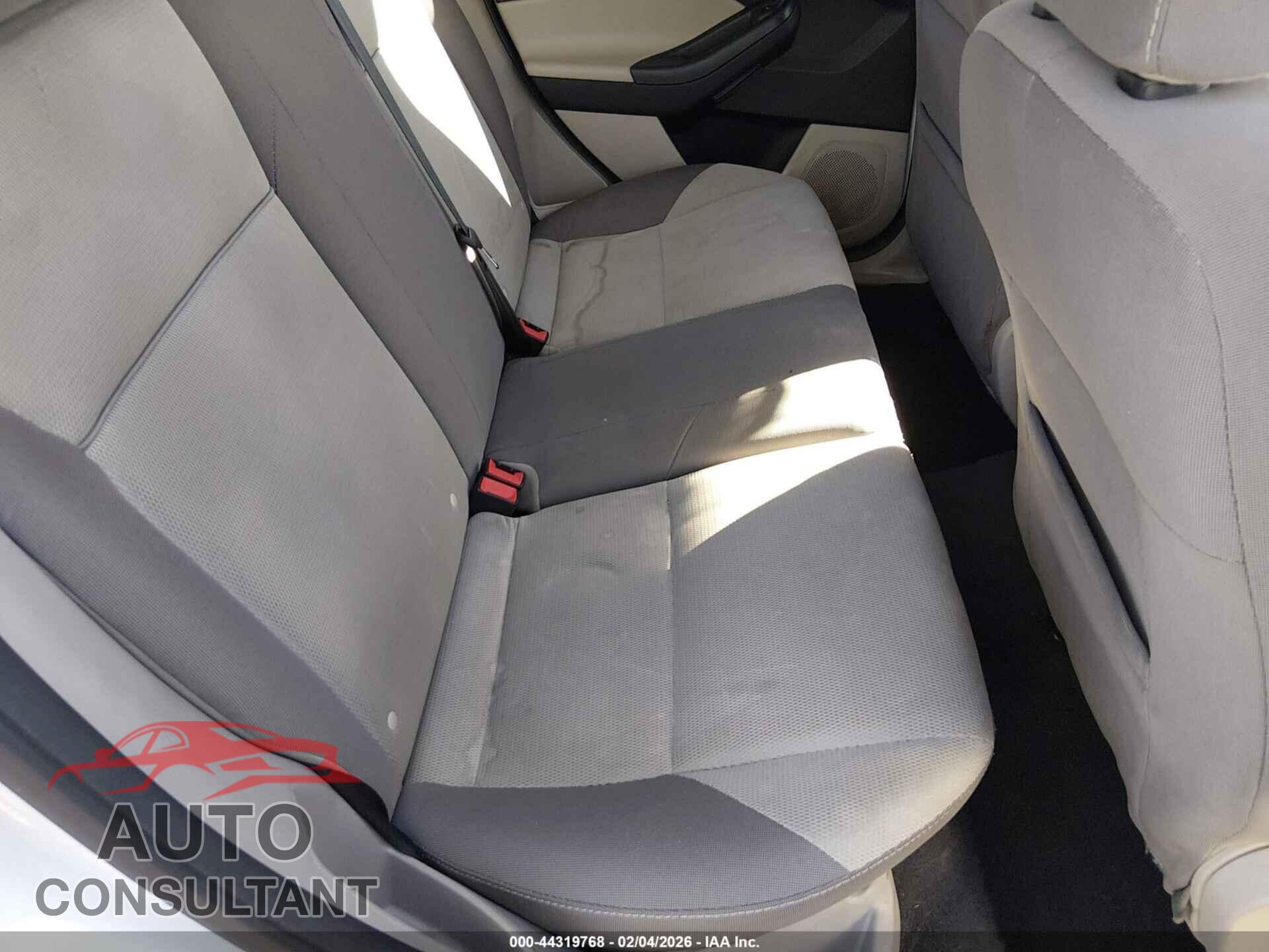 FORD FOCUS 2014 - 1FADP3K27EL463598