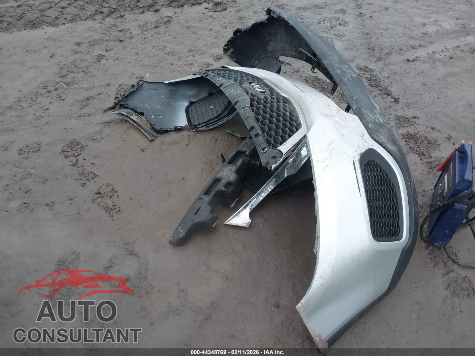 KIA SORENTO 2011 - 5XYKTDA21BG150669