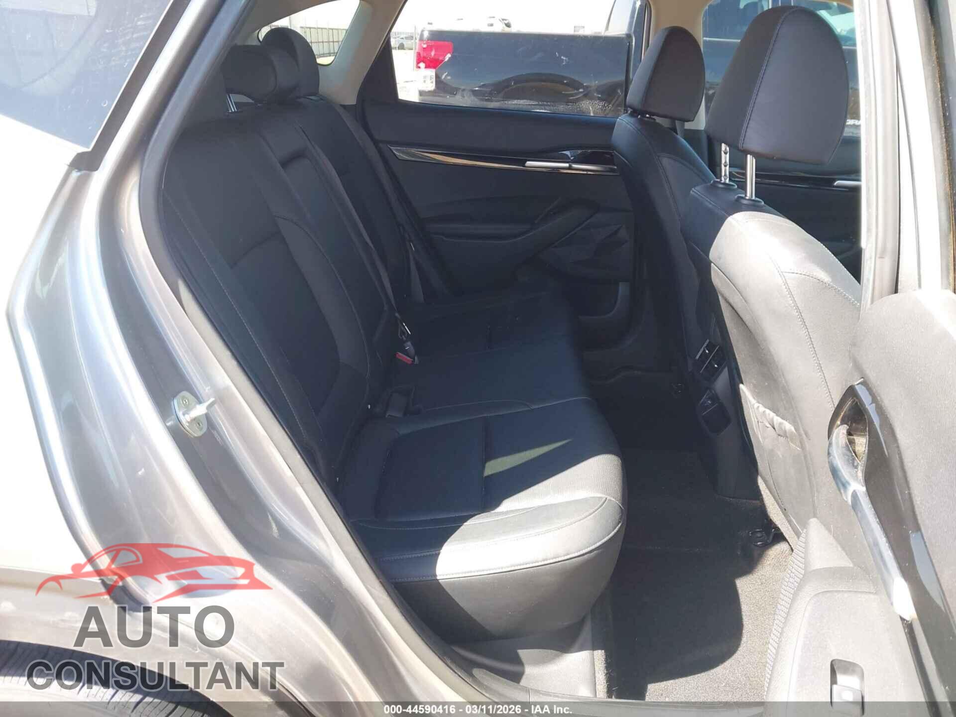 KIA SELTOS 2021 - KNDERCAA1M7130709