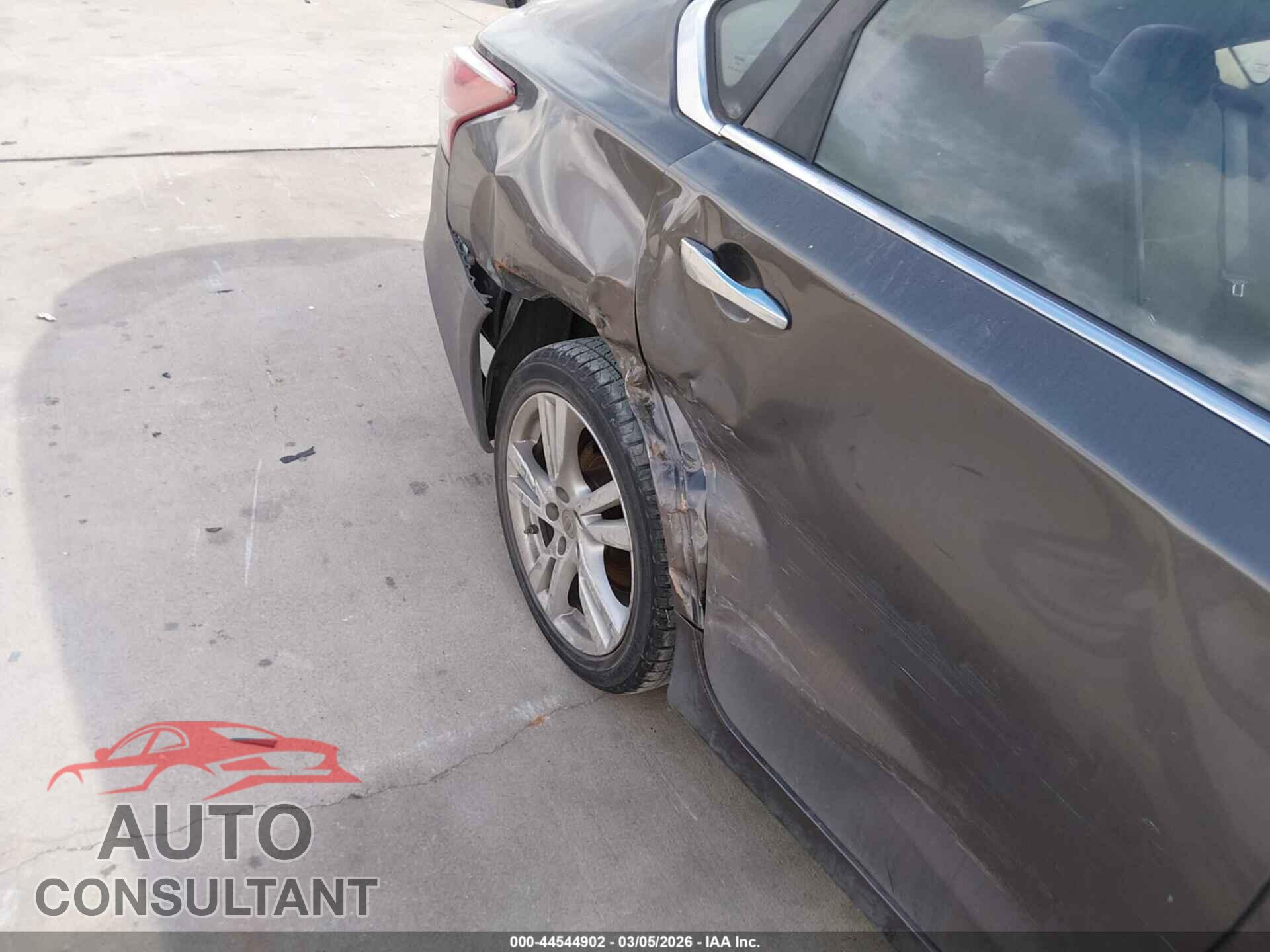 NISSAN ALTIMA 2013 - 1N4BL3AP2DC220862