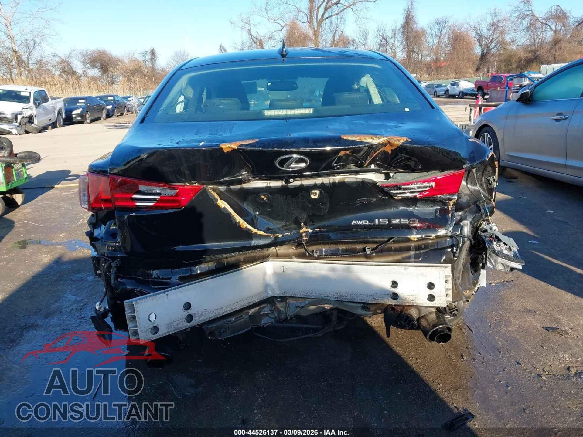 LEXUS IS 250 2015 - JTHCF1D25F5029629