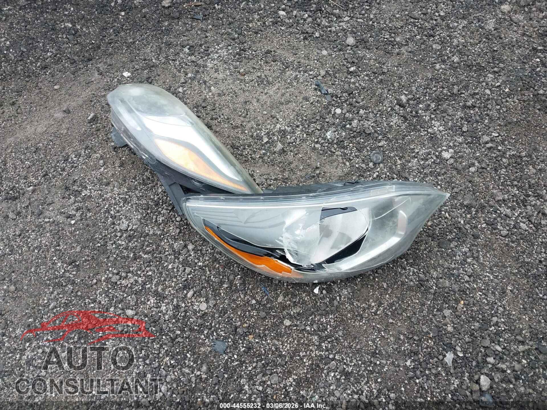 KIA RIO 2014 - KNADM4A38E6350175