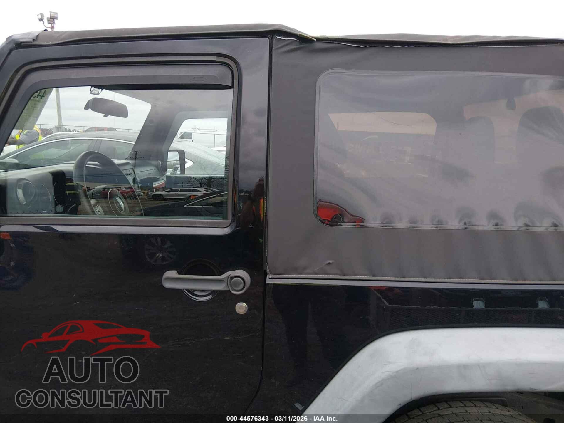 JEEP WRANGLER 2011 - 1J4AA2D13BL544097