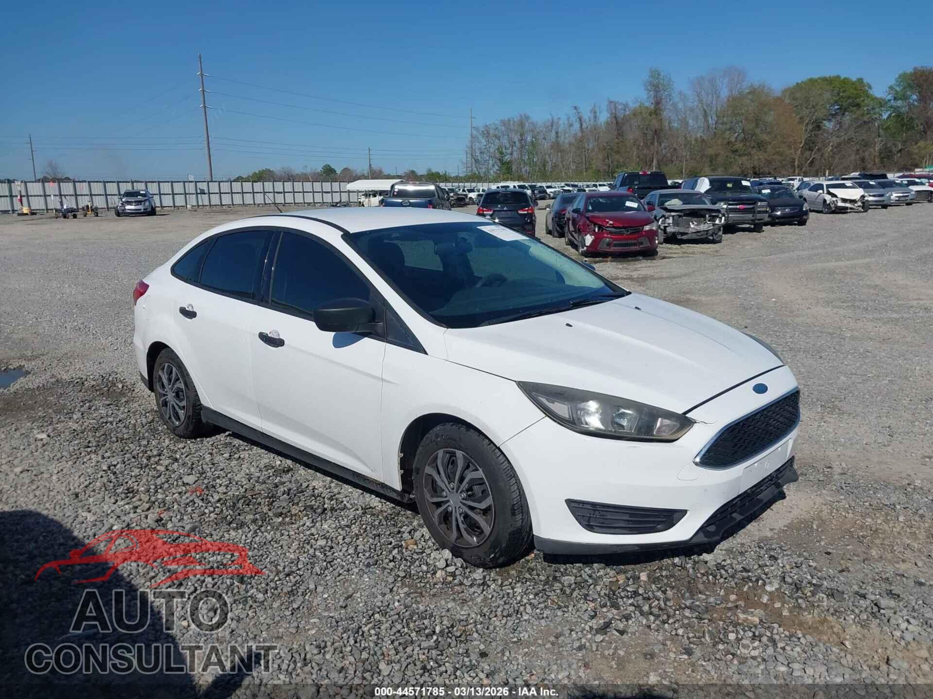 FORD FOCUS 2017 - 1FADP3E2XHL259278