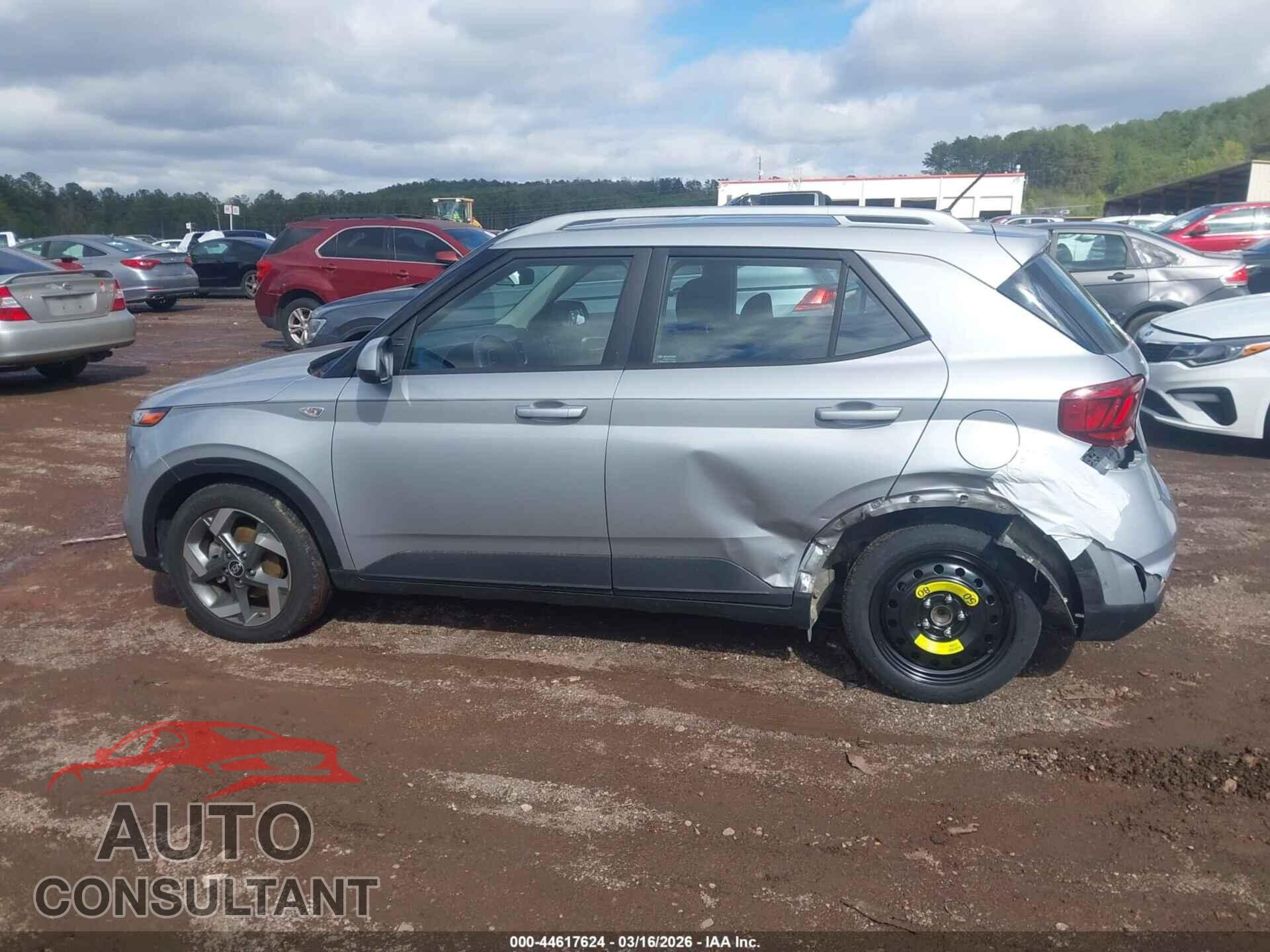 HYUNDAI VENUE 2023 - KMHRC8A33PU219054