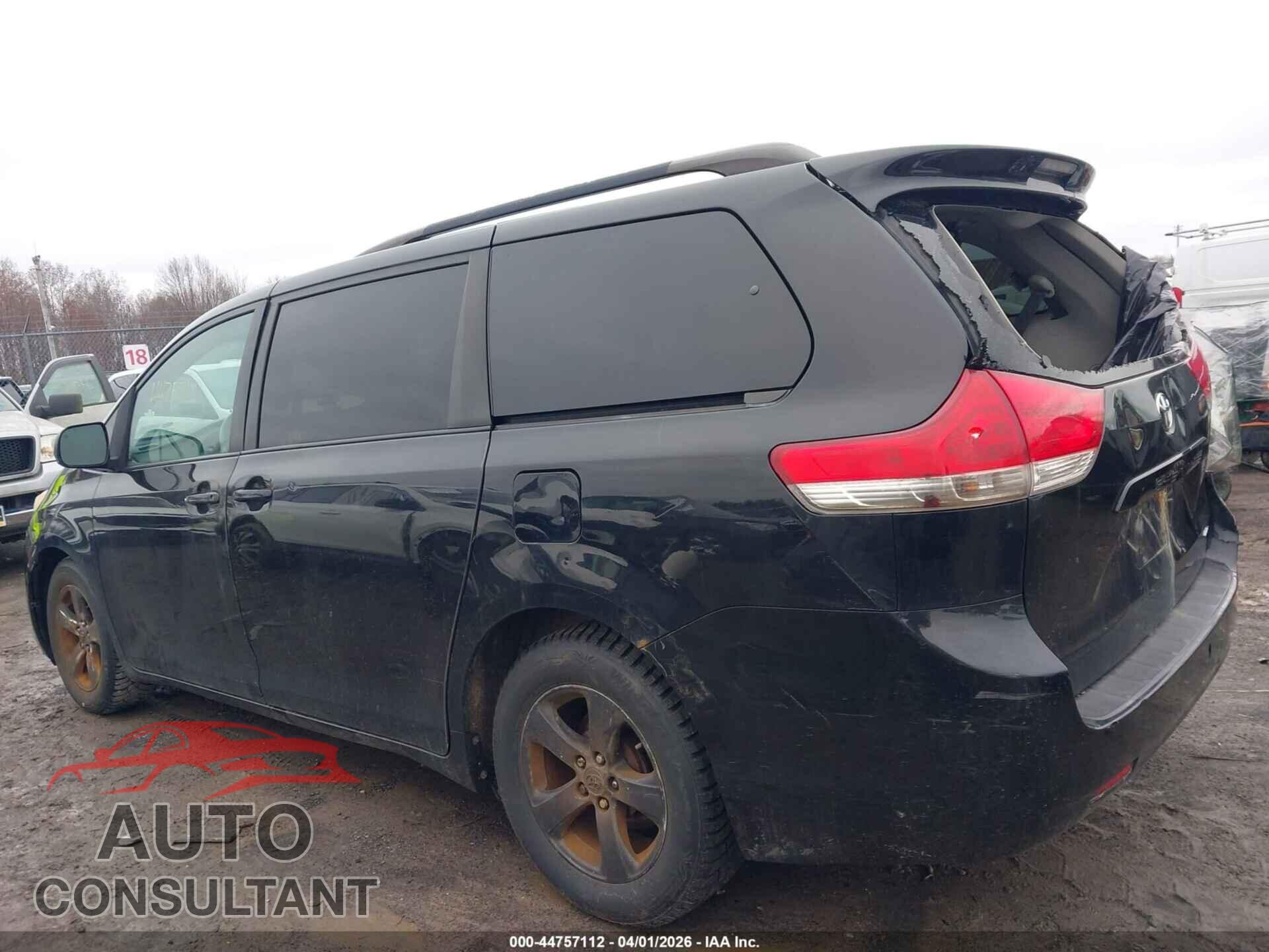 TOYOTA SIENNA 2012 - 5TDKK3DC8CS189104