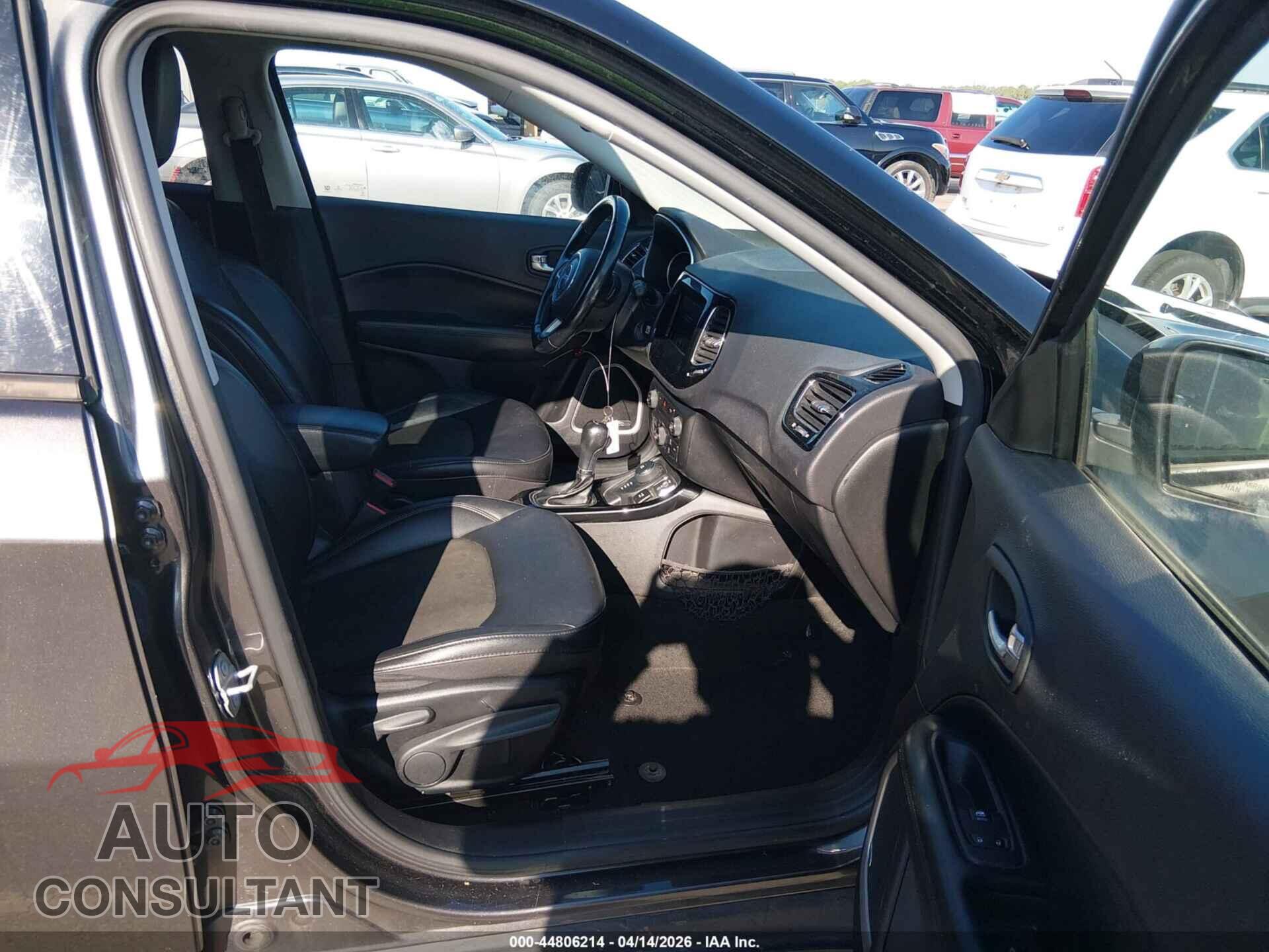 JEEP COMPASS 2021 - 3C4NJDBB2MT586427