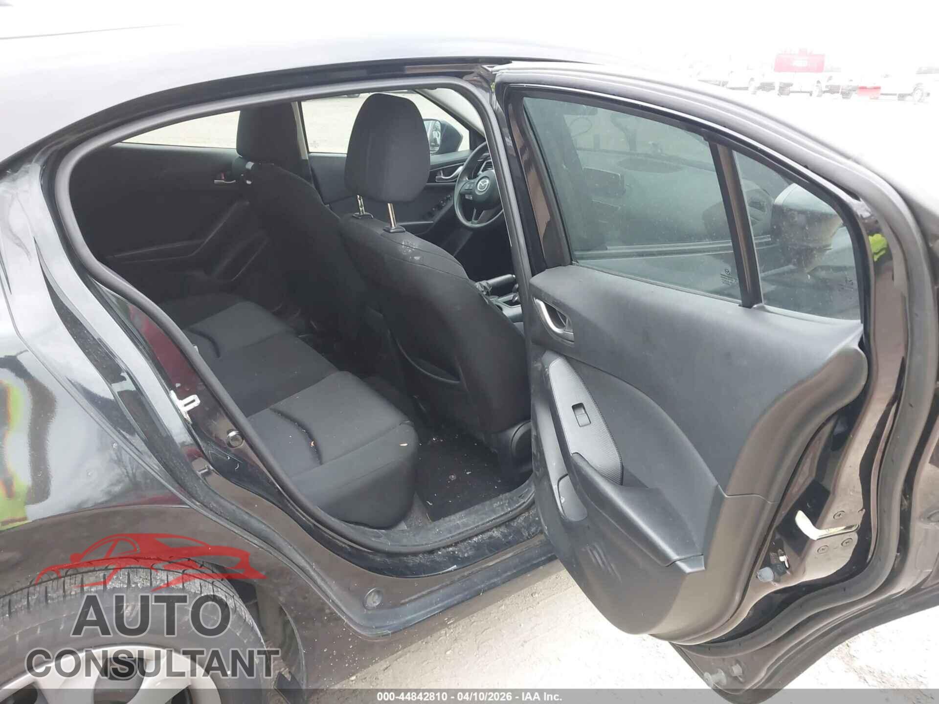MAZDA MAZDA3 2014 - JM1BM1K71E1134594