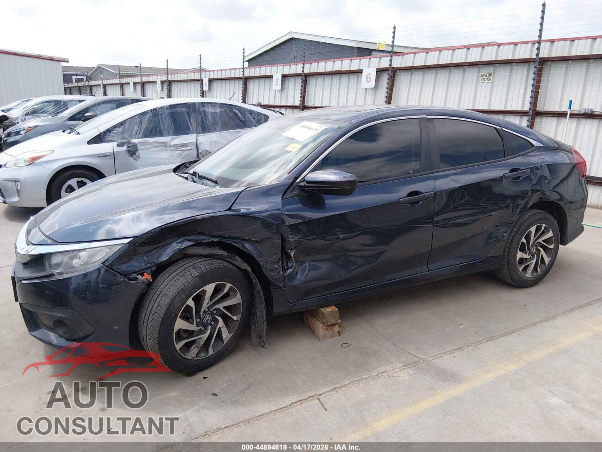 HONDA CIVIC 2016 - 19XFC2F89GE077901
