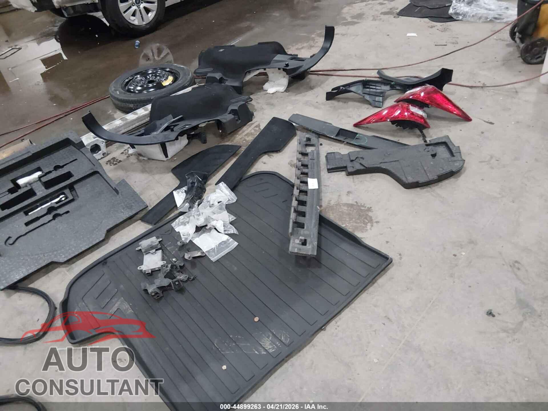 SUBARU OUTBACK 2017 - 4S4BSAFCXH3317915