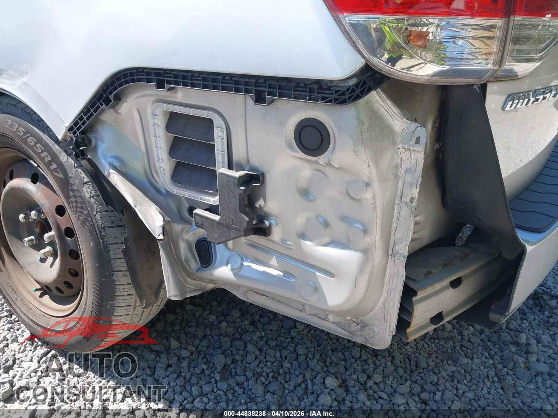 HONDA ODYSSEY 2015 - 5FNRL5H26FB061607