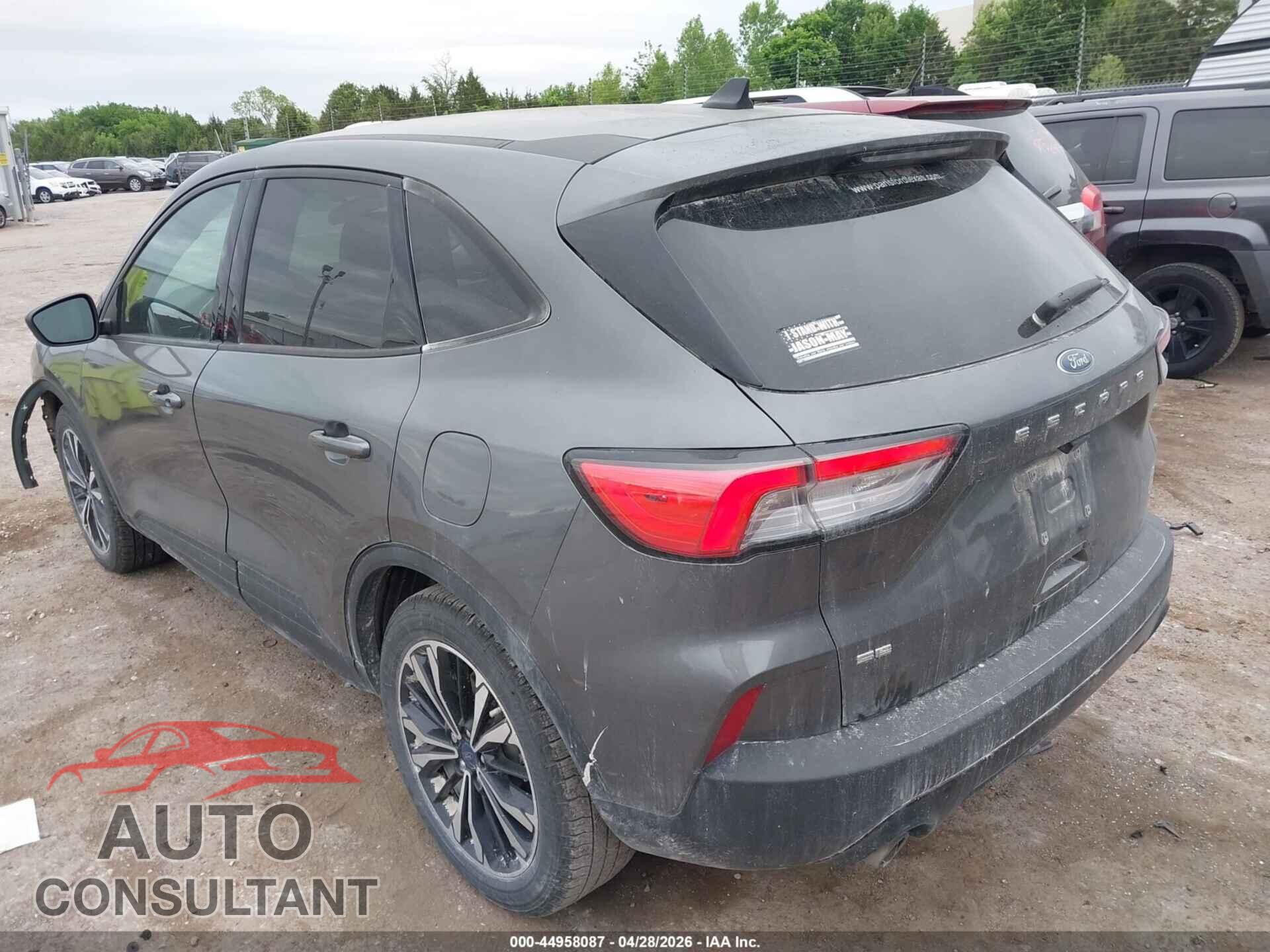 FORD ESCAPE 2021 - 1FMCU0G63MUB26861