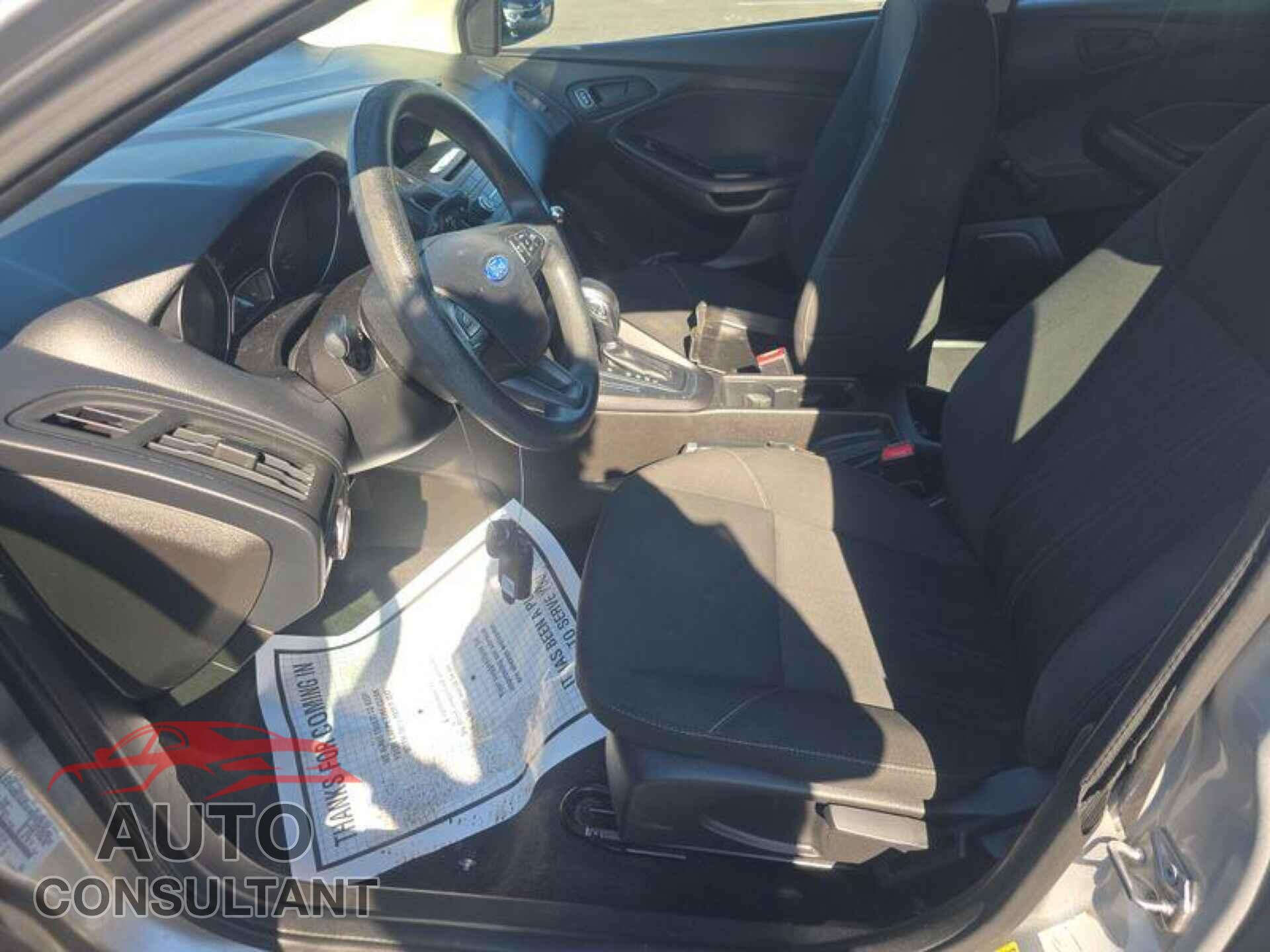 FORD FOCUS 2016 - 1FADP3E25GL366074