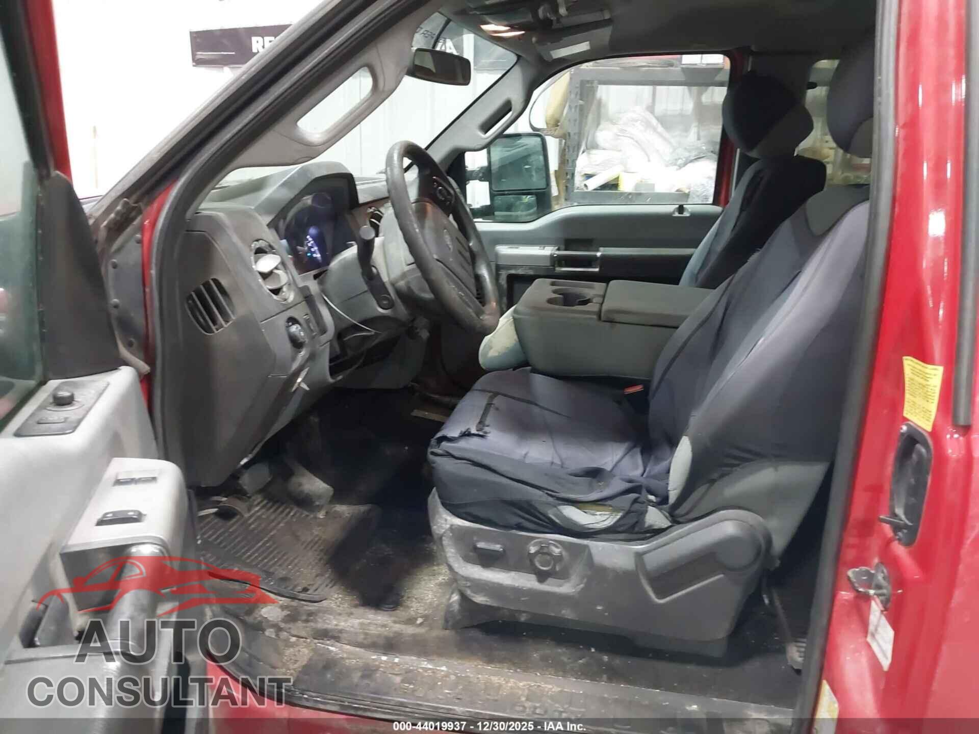 FORD F-250 2015 - 1FT7X2B63FEA12856