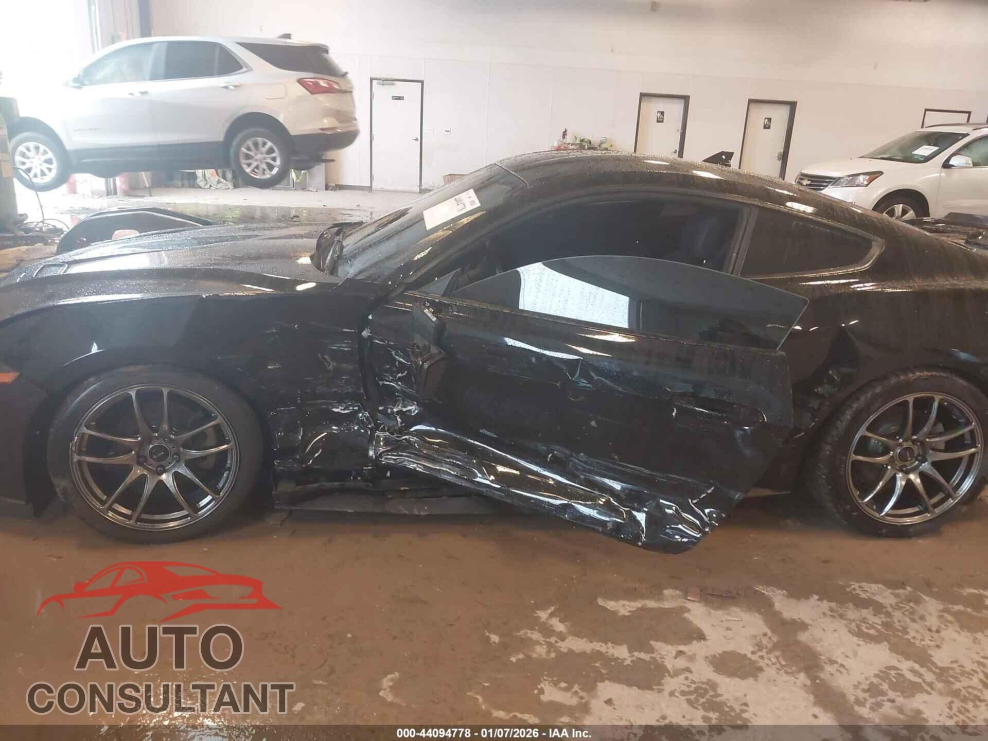 FORD MUSTANG 2021 - 1FA6P8TH9M5129021