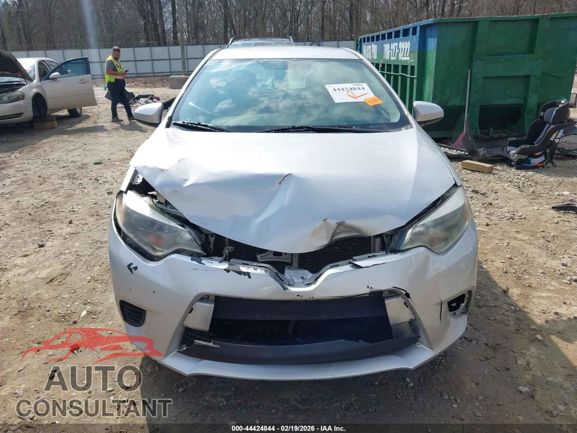 TOYOTA COROLLA 2016 - 5YFBURHE9GP561024