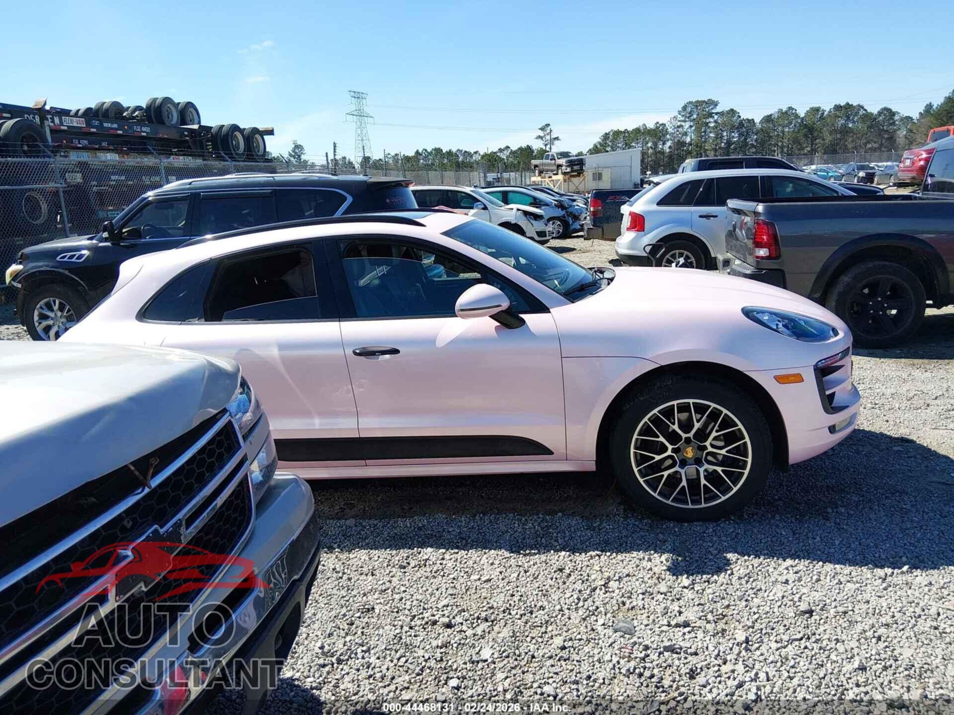 PORSCHE MACAN 2018 - WP1AA2A51JLB16457