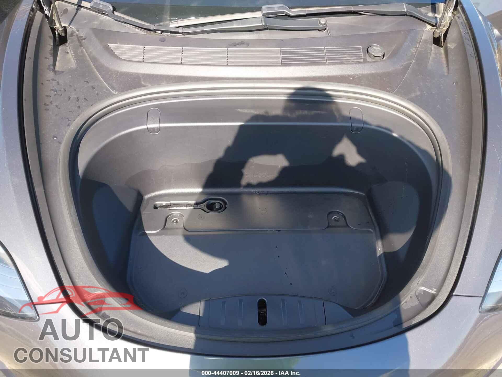 TESLA MODEL 3 2019 - 5YJ3E1EB3KF469280