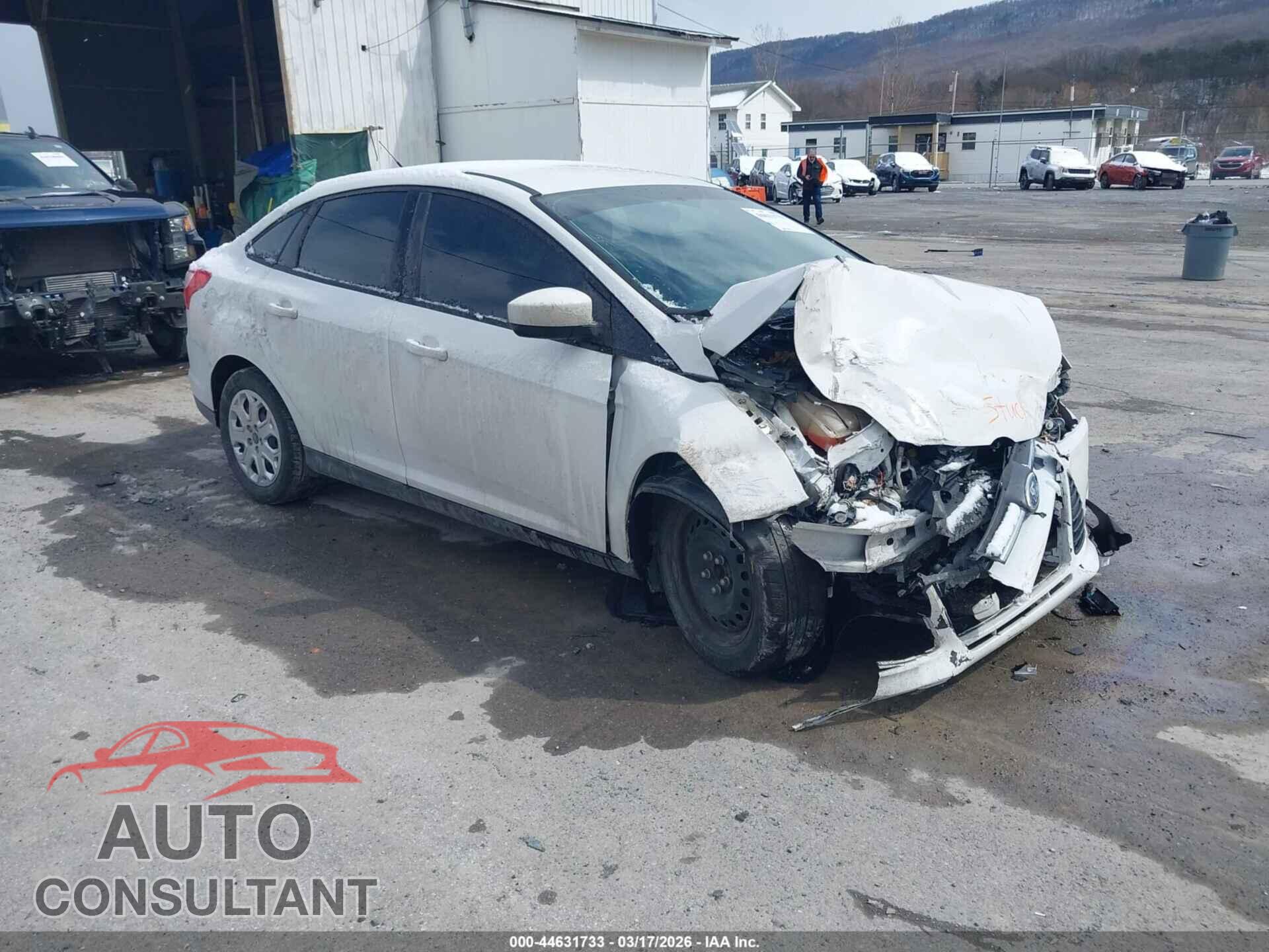 FORD FOCUS 2012 - 1FAHP3F29CL302775