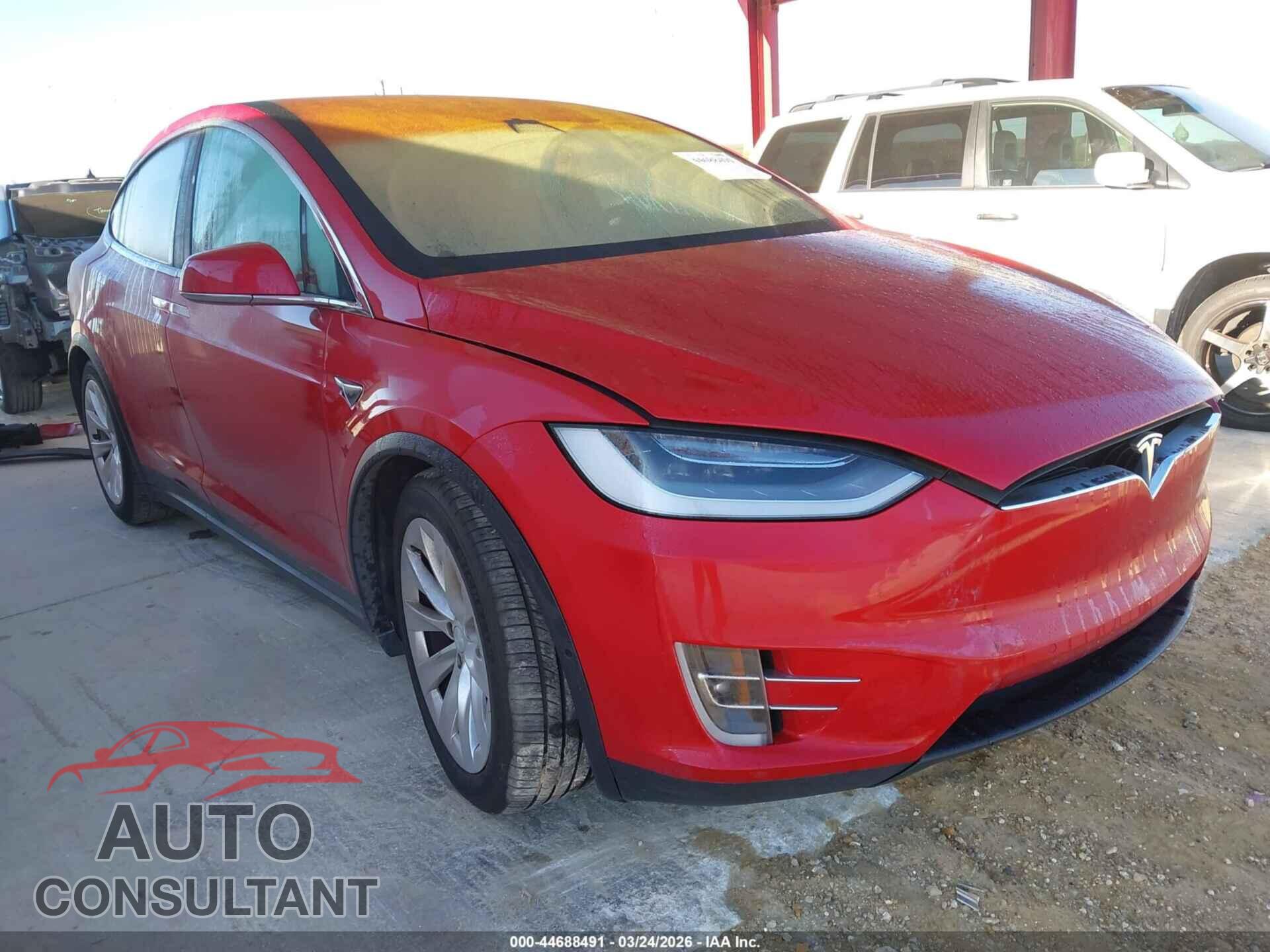 TESLA MODEL X 2018 - 5YJXCAE28JF089275