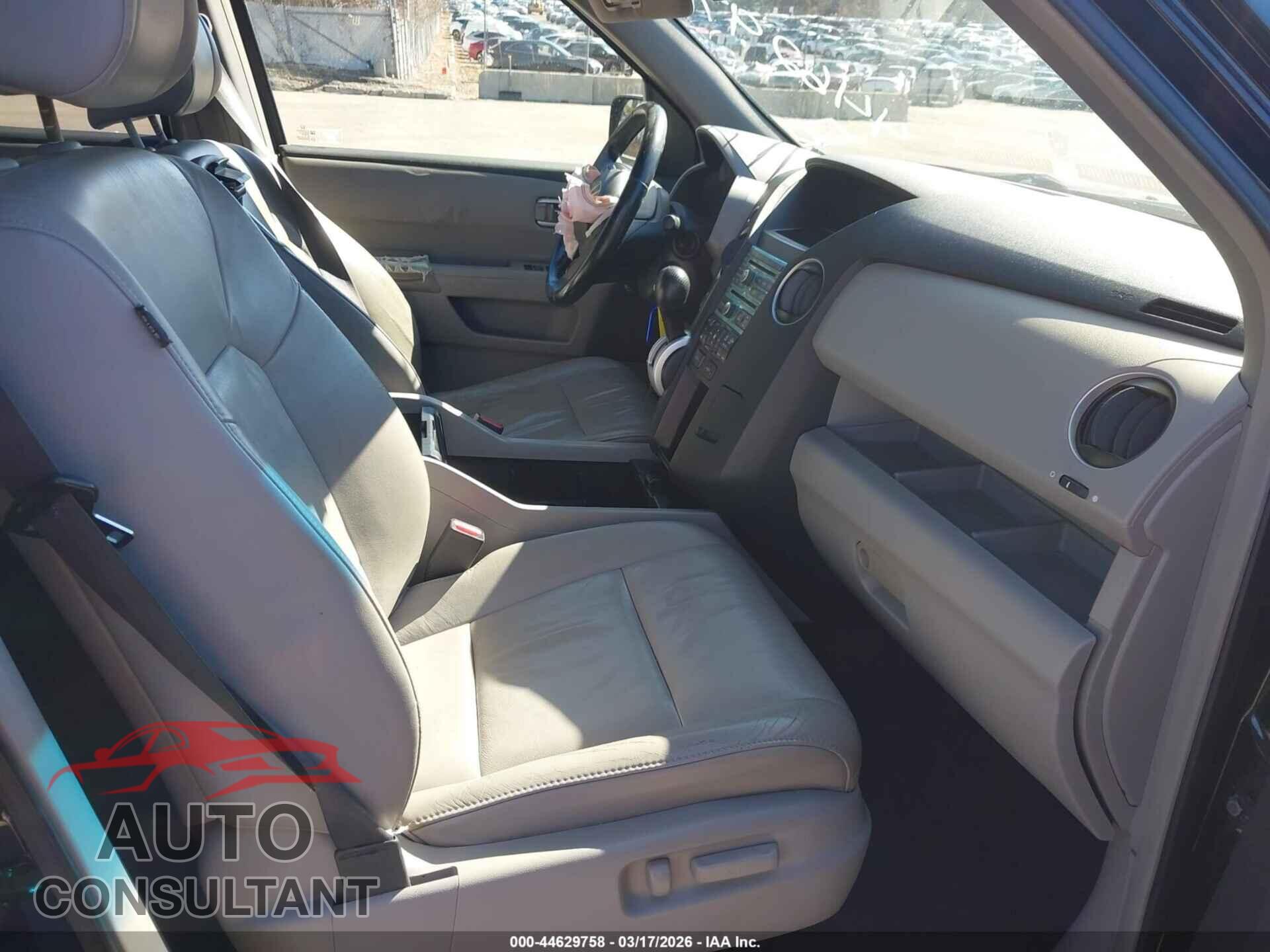 HONDA PILOT 2009 - 5FNYF48699B012325