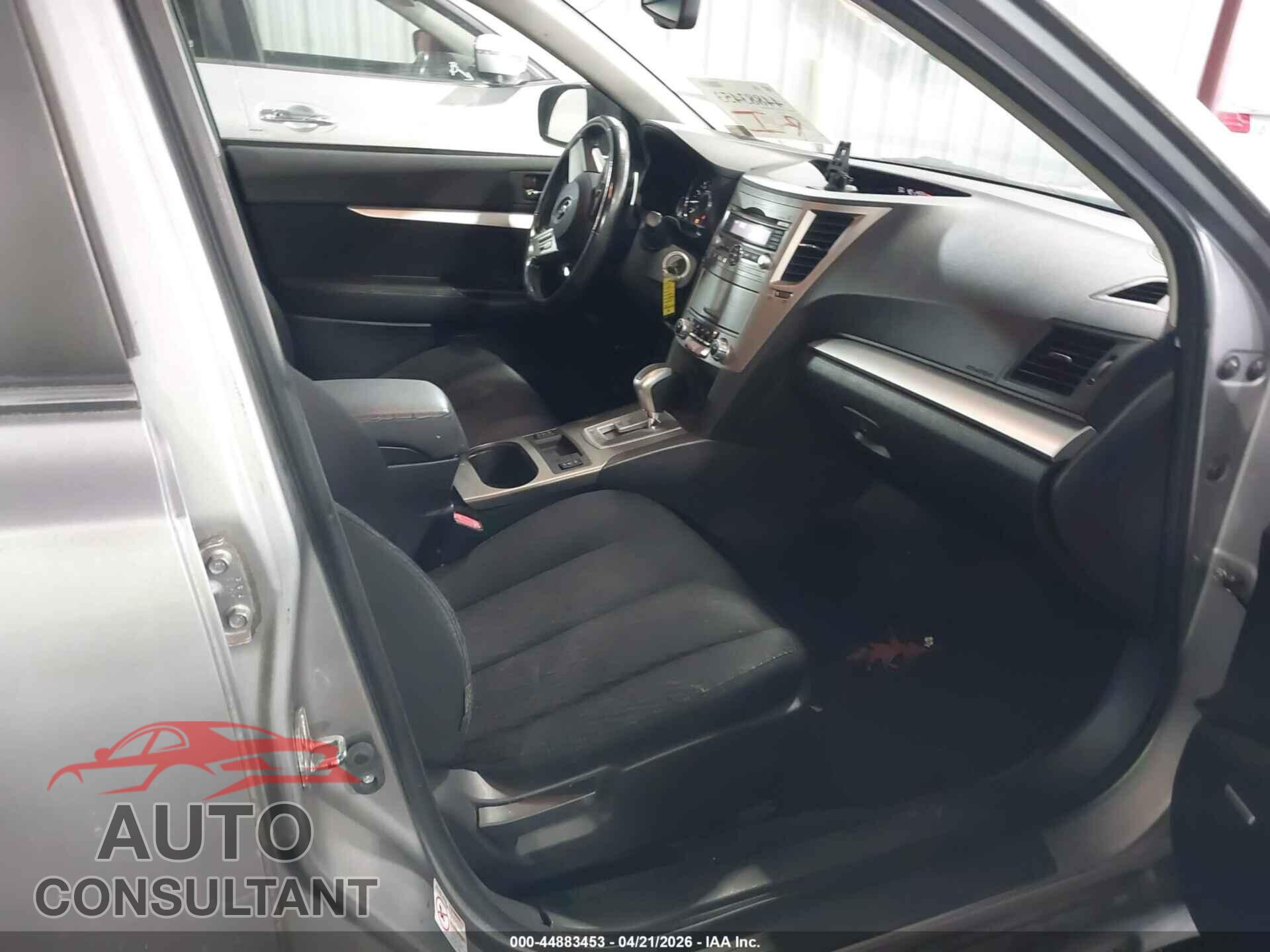SUBARU OUTBACK 2010 - 4S4BRBHC7A3329136