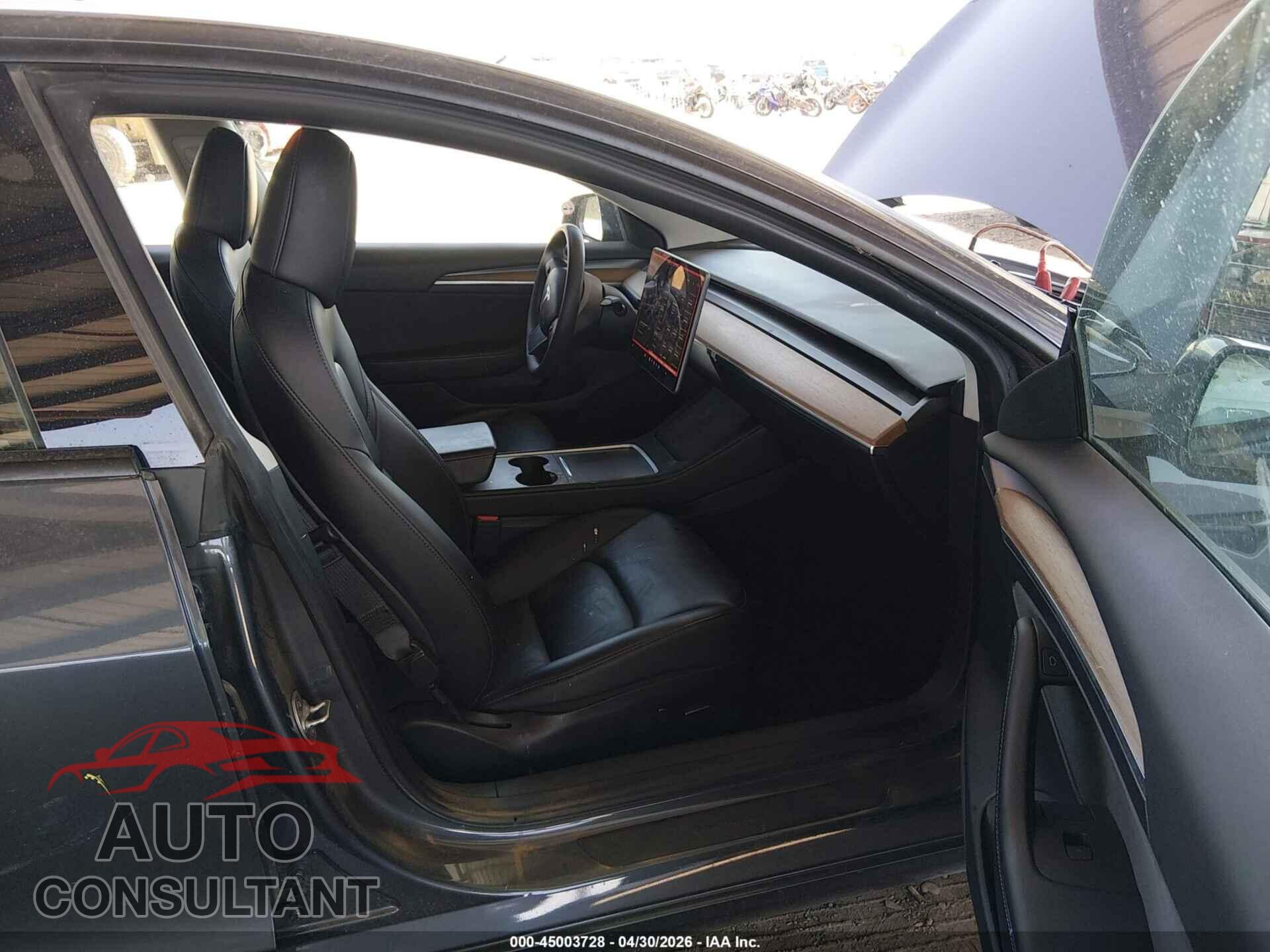 TESLA MODEL 3 2023 - 5YJ3E1EA0PF700747