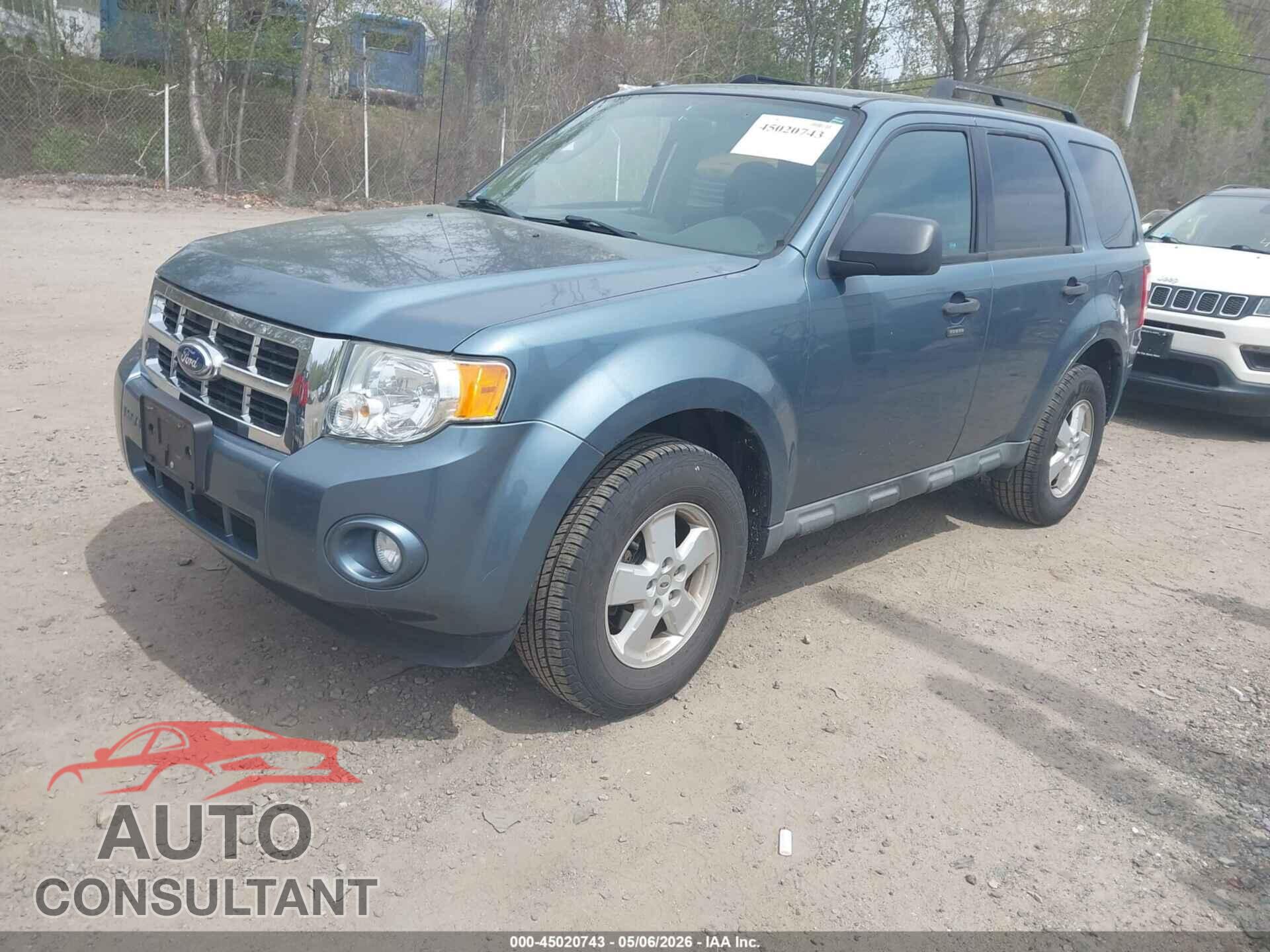 FORD ESCAPE 2010 - 1FMCU0D74AKB62871