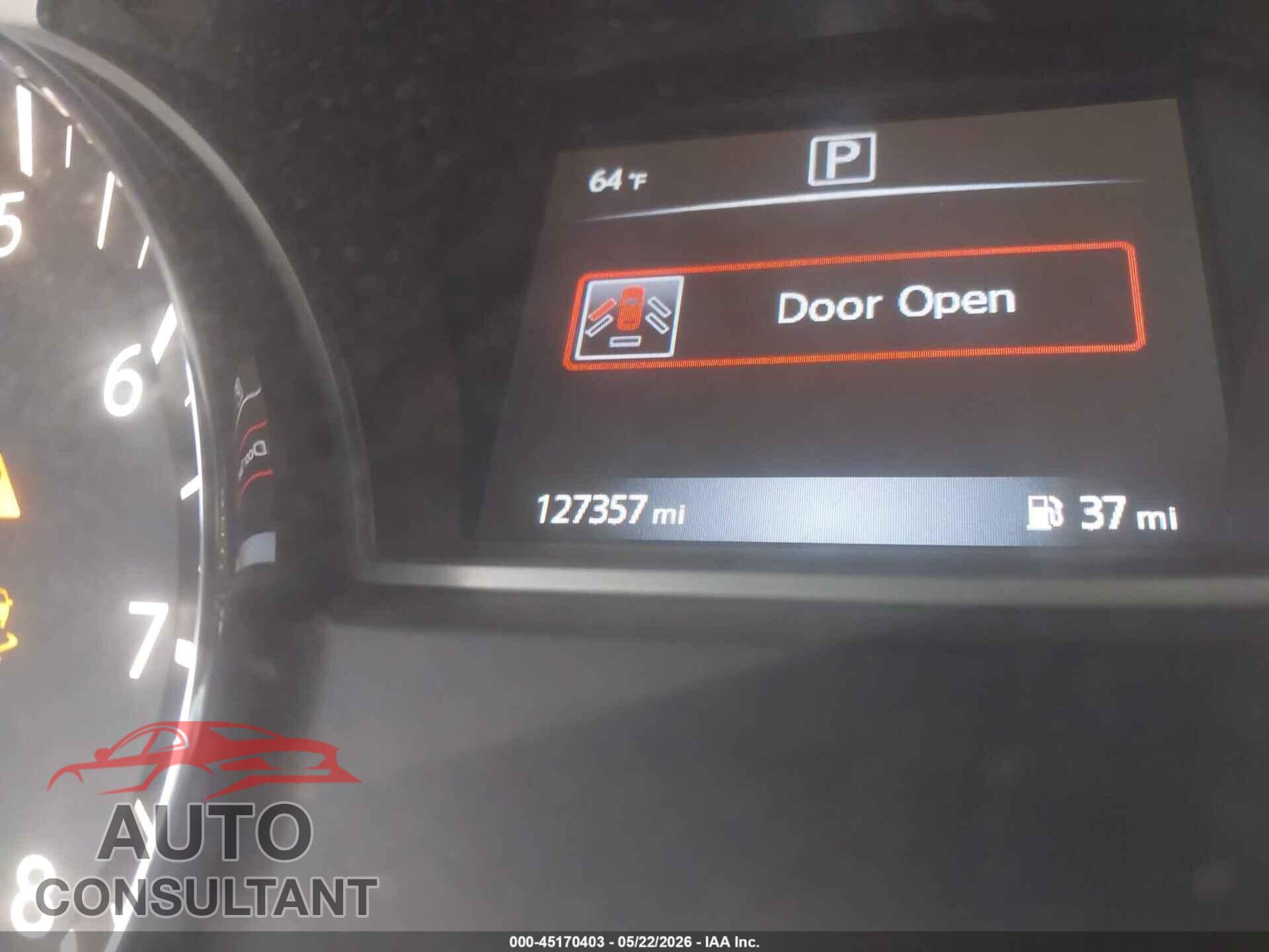 NISSAN PATHFINDER 2017 - 5N1DR2MN1HC649823