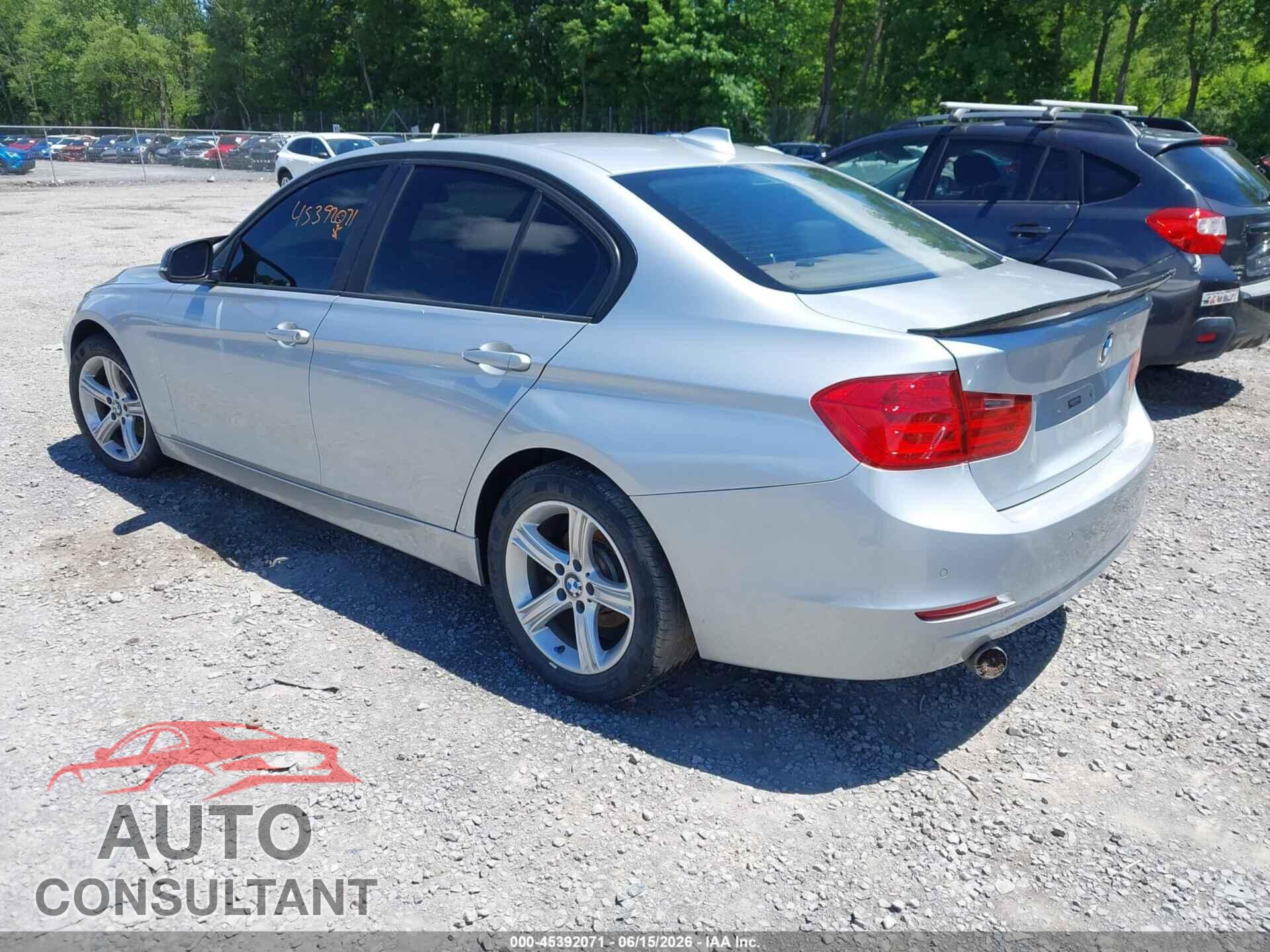 BMW 328I 2014 - WBA3B5C57EF599511