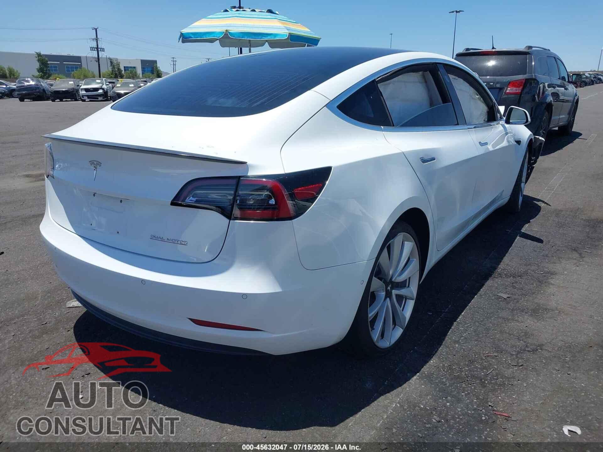 TESLA MODEL 3 2018 - 5YJ3E1EB7JF074646