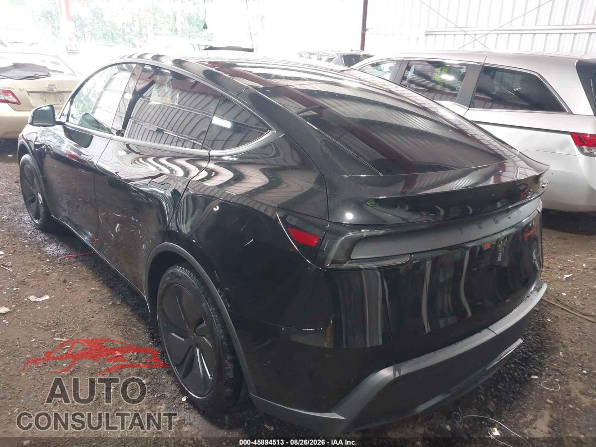 TESLA MODEL Y 2026 - 7SAYGDEE5TA726047