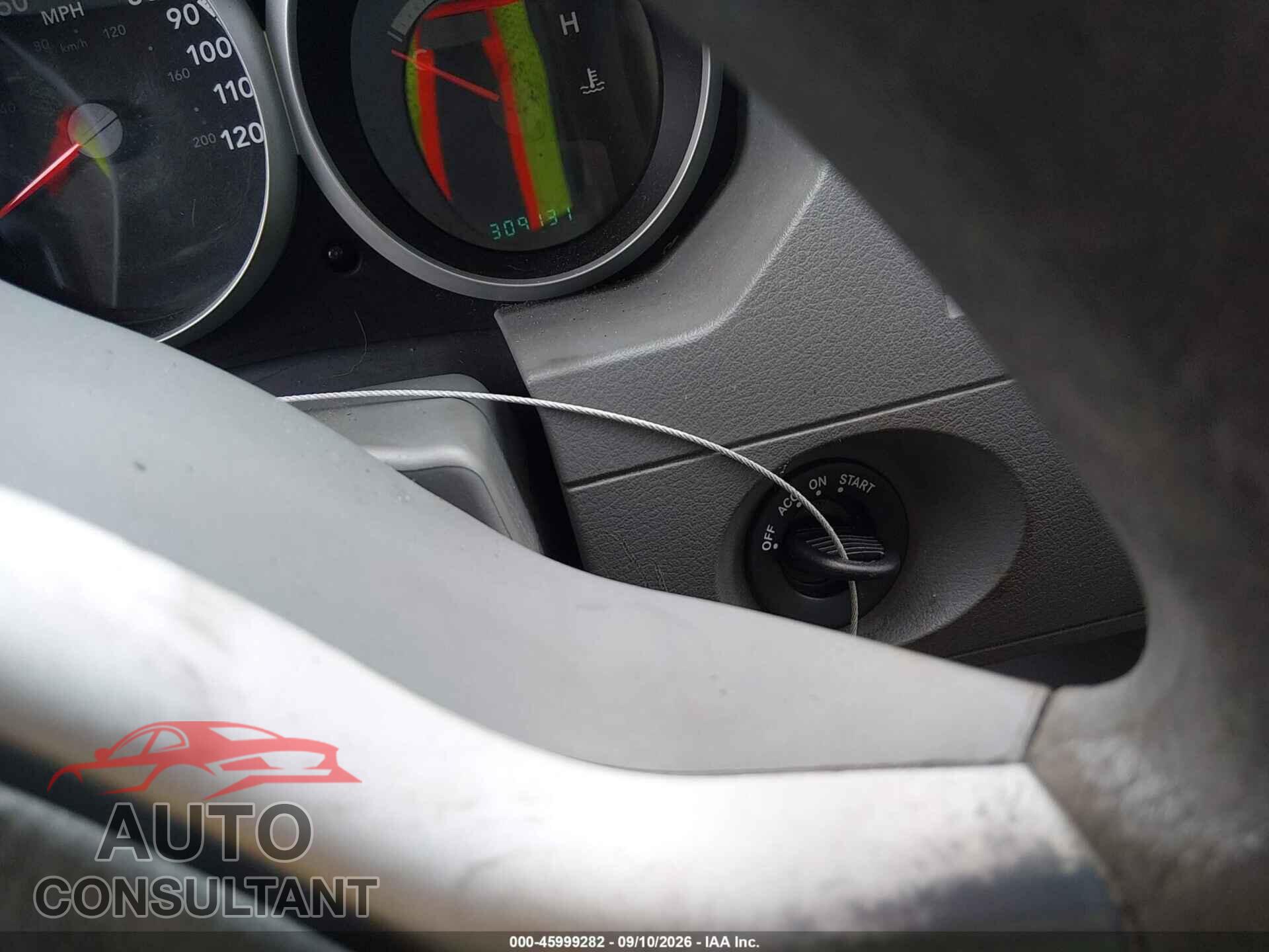DODGE GRAND CARAVAN 2010 - 2D4RN4DE7AR264302