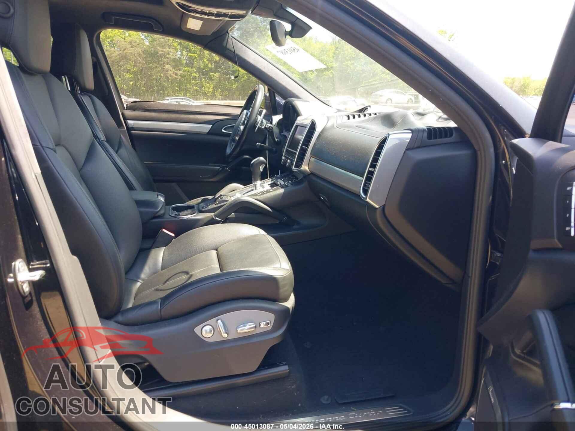 PORSCHE CAYENNE 2011 - WP1AC2A23BLA85682