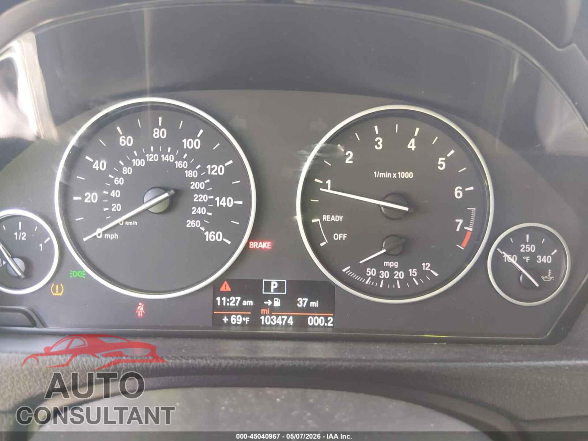 BMW 320I 2014 - WBA3C3G57ENS67652
